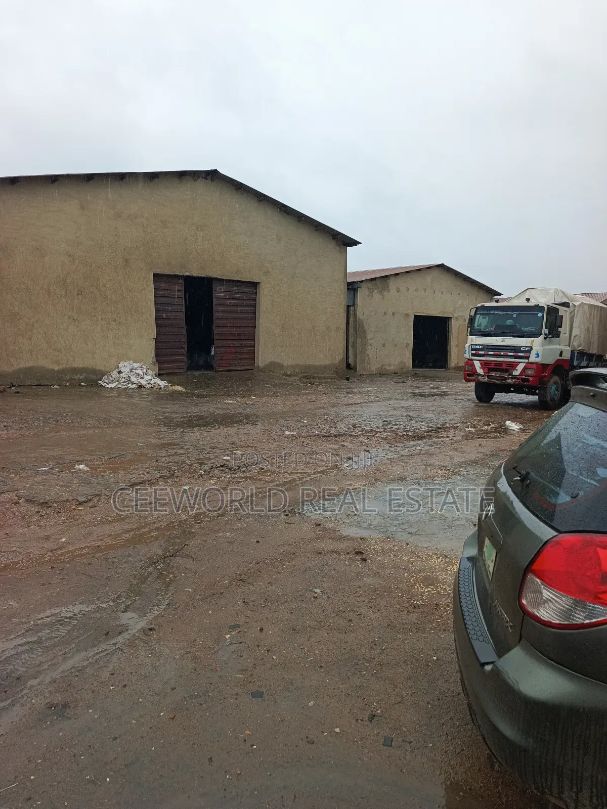 Over 1300sqm of Warehouse Available for Lease at Opere in CHallenge / Ibadan