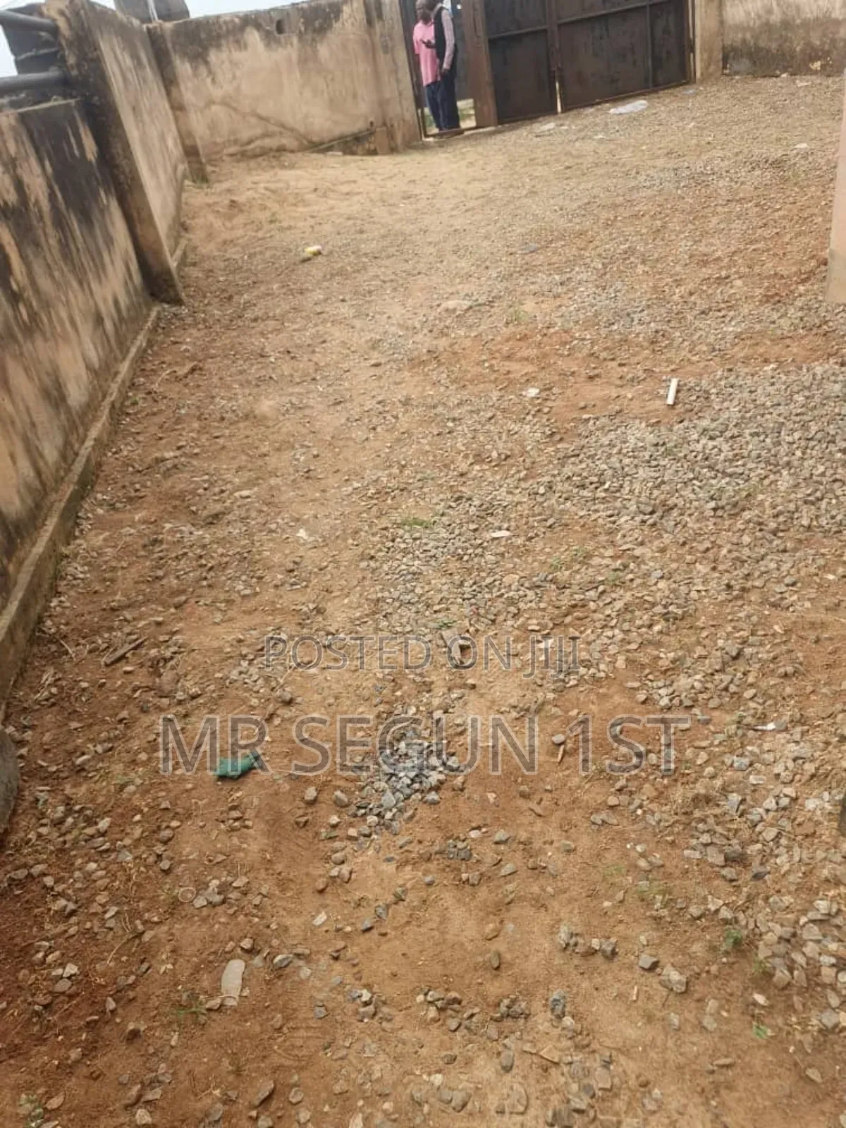 6bdrm Bungalow in Embassy Voera Estate, Obafemi-Owode for sale in Obafemi-Owode