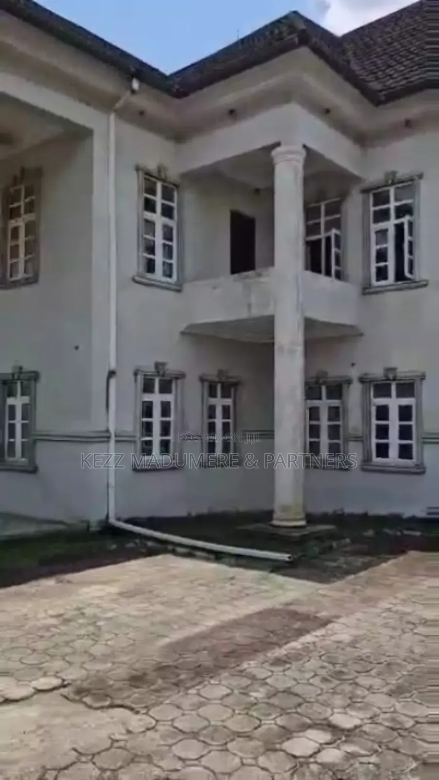 7bdrm Duplex in Area C Behind for sale in Owerri