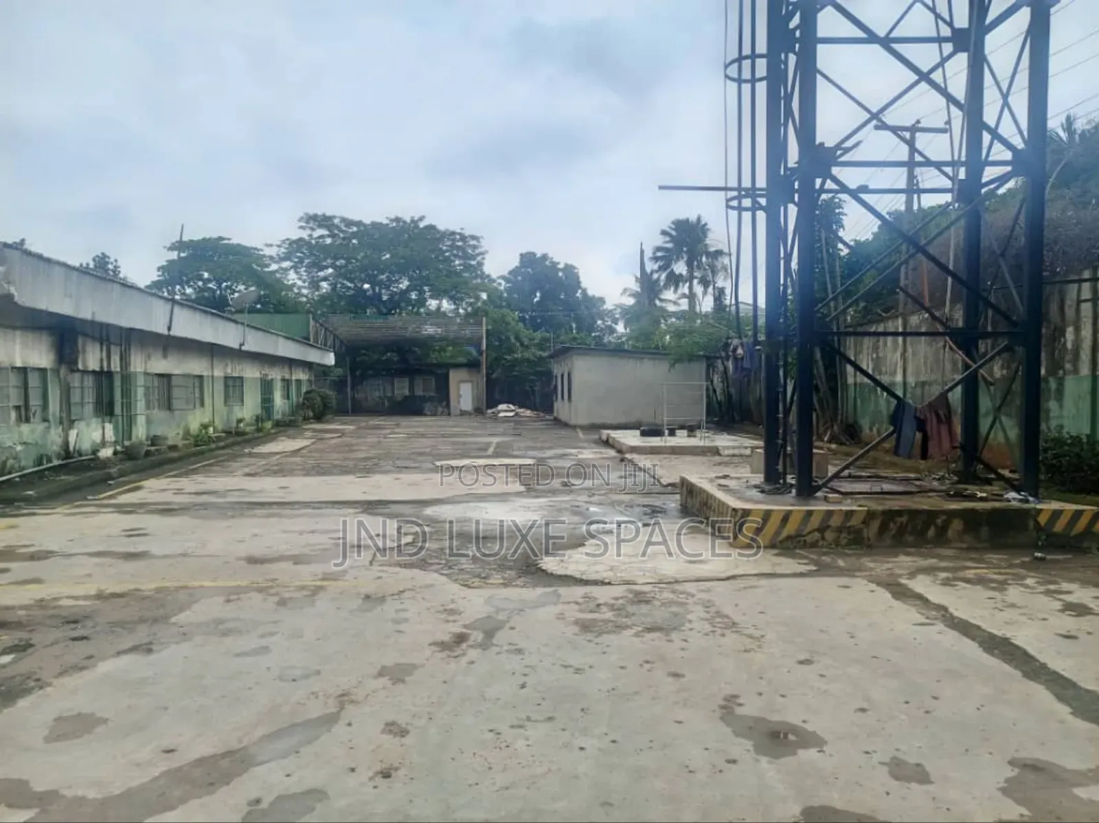 Large Warehouse of 4157sqm in Ikeja