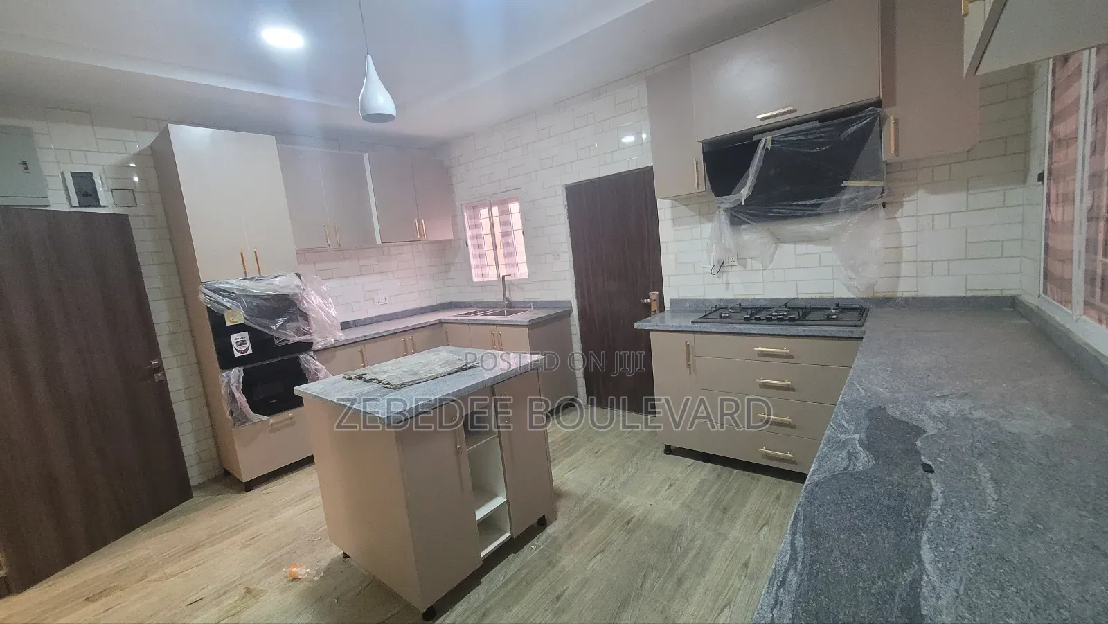 4bdrm Townhouse / Terrace in Wuye for rent in Wuye