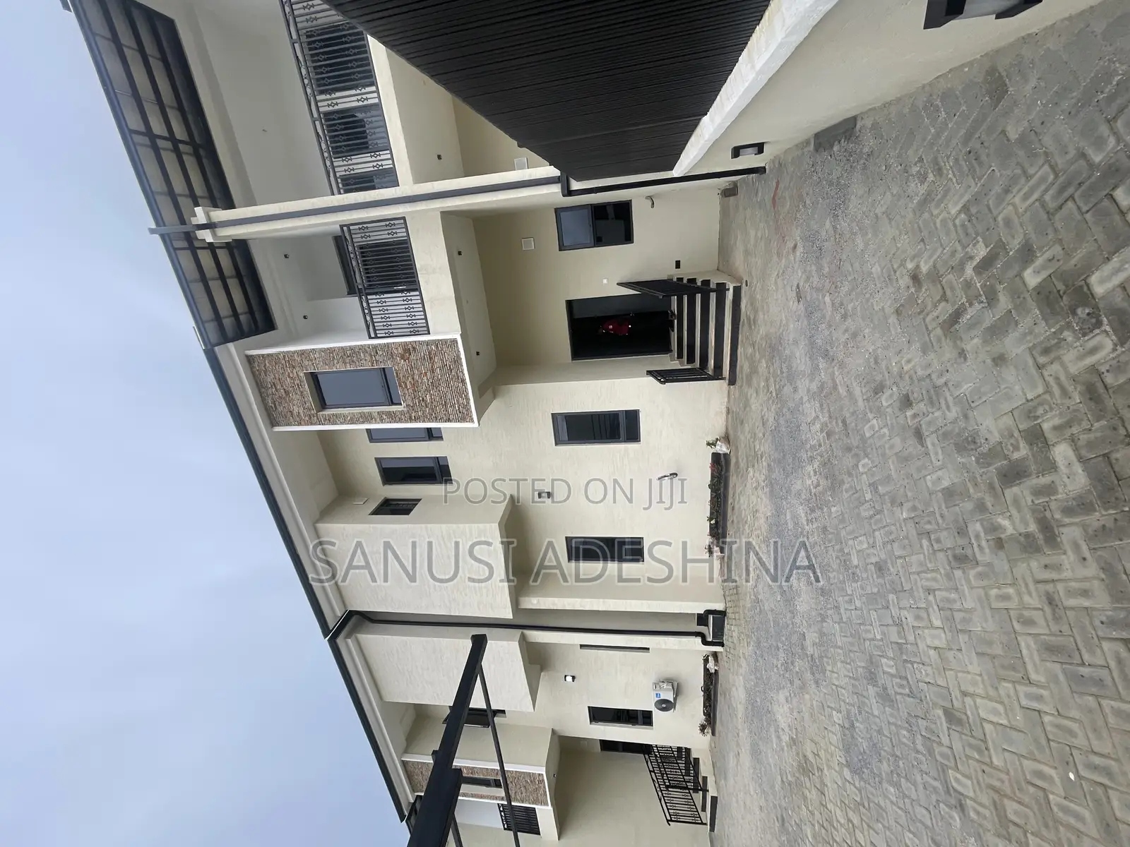 4bdrm Duplex in Jahi Gilmore,Very for rent in Jahi