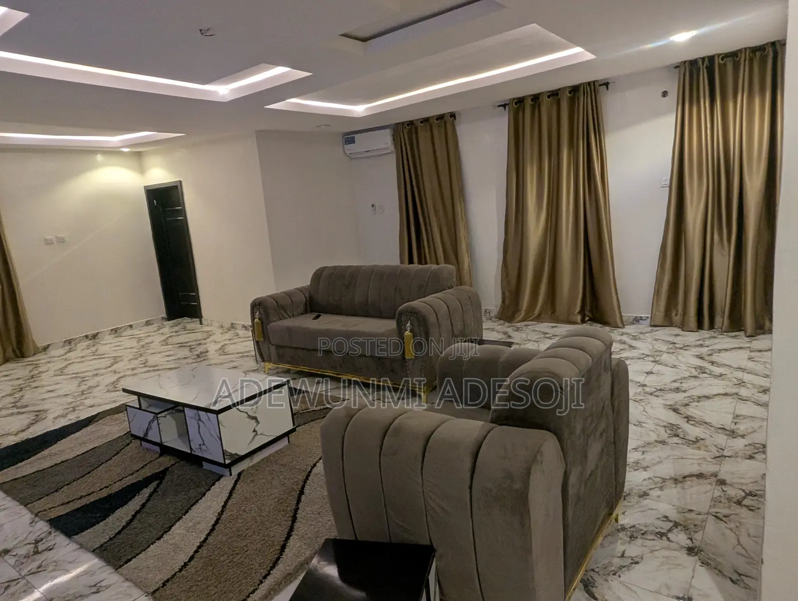 Spacious 1 Bed in Oko-Oba