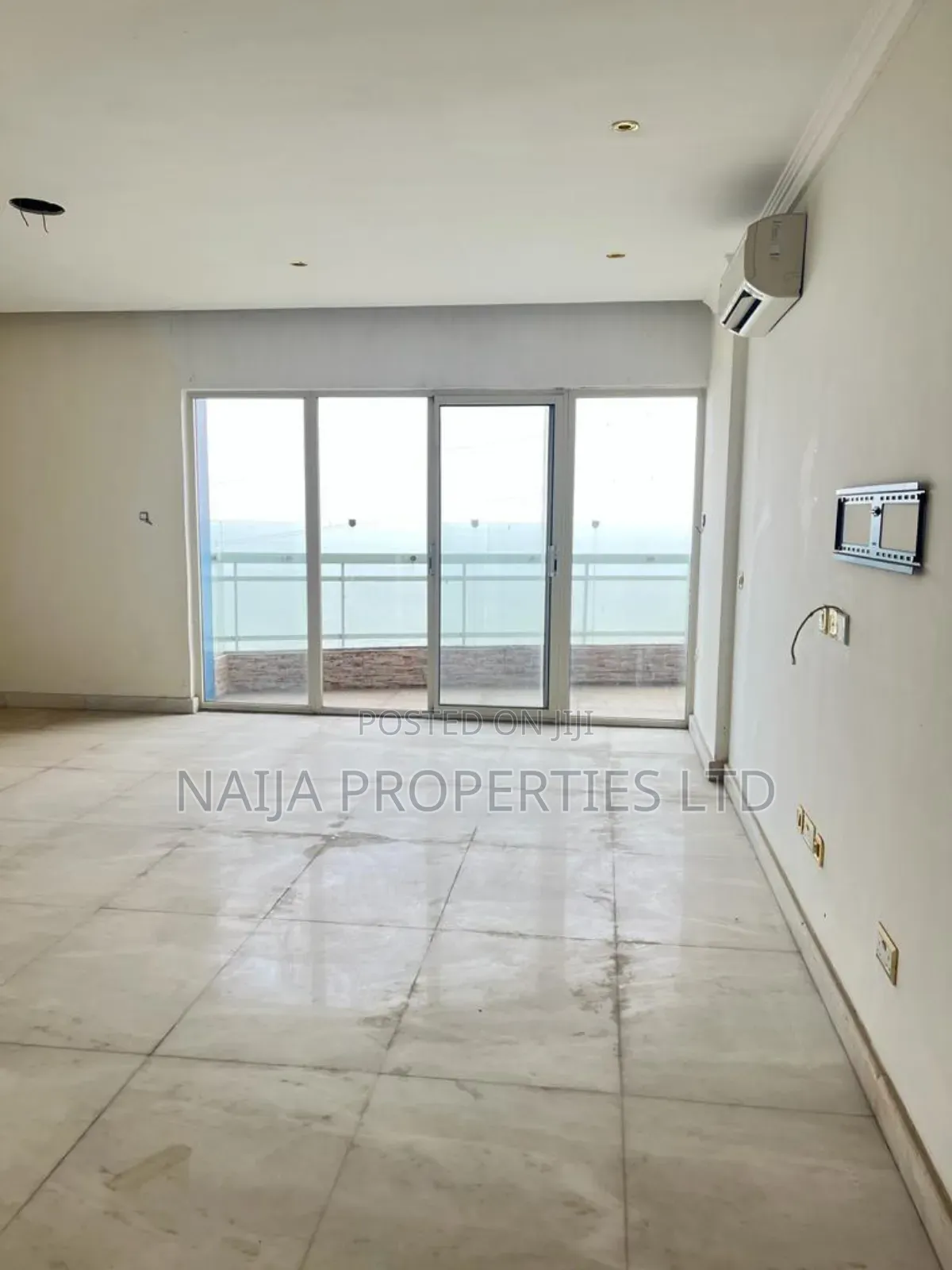 4bdrm Penthouse in Bella Vista, Ikoyi for sale in Ikoyi