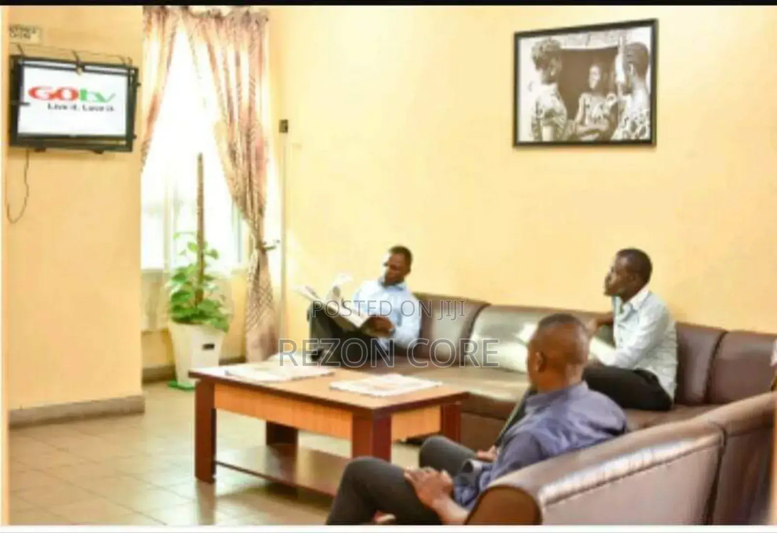 Skyfield Apartment for Sale in Sabo / Yaba