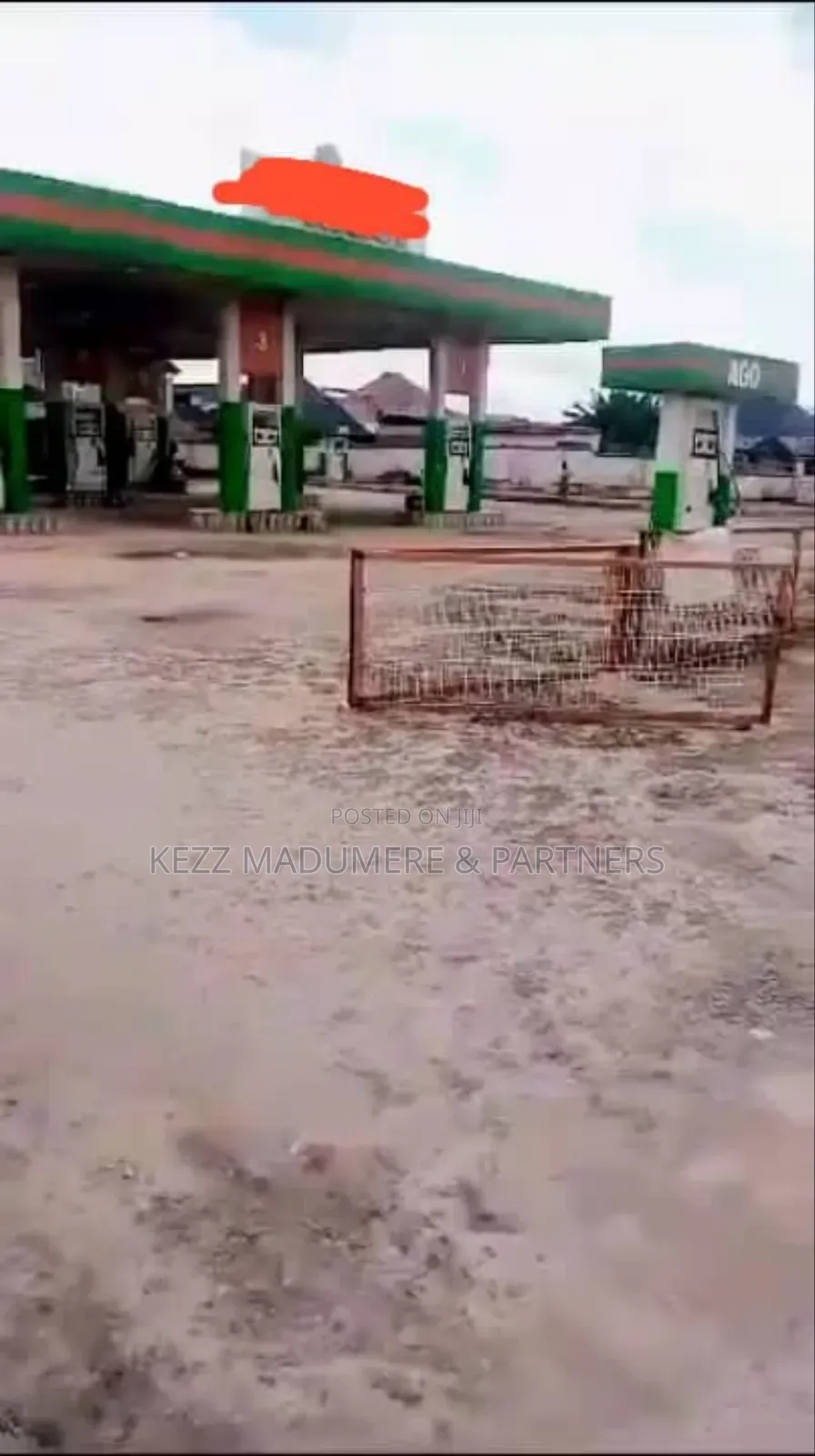 For Sale: Functional Mega Filling Station in Port Harcourt in Port-Harcourt