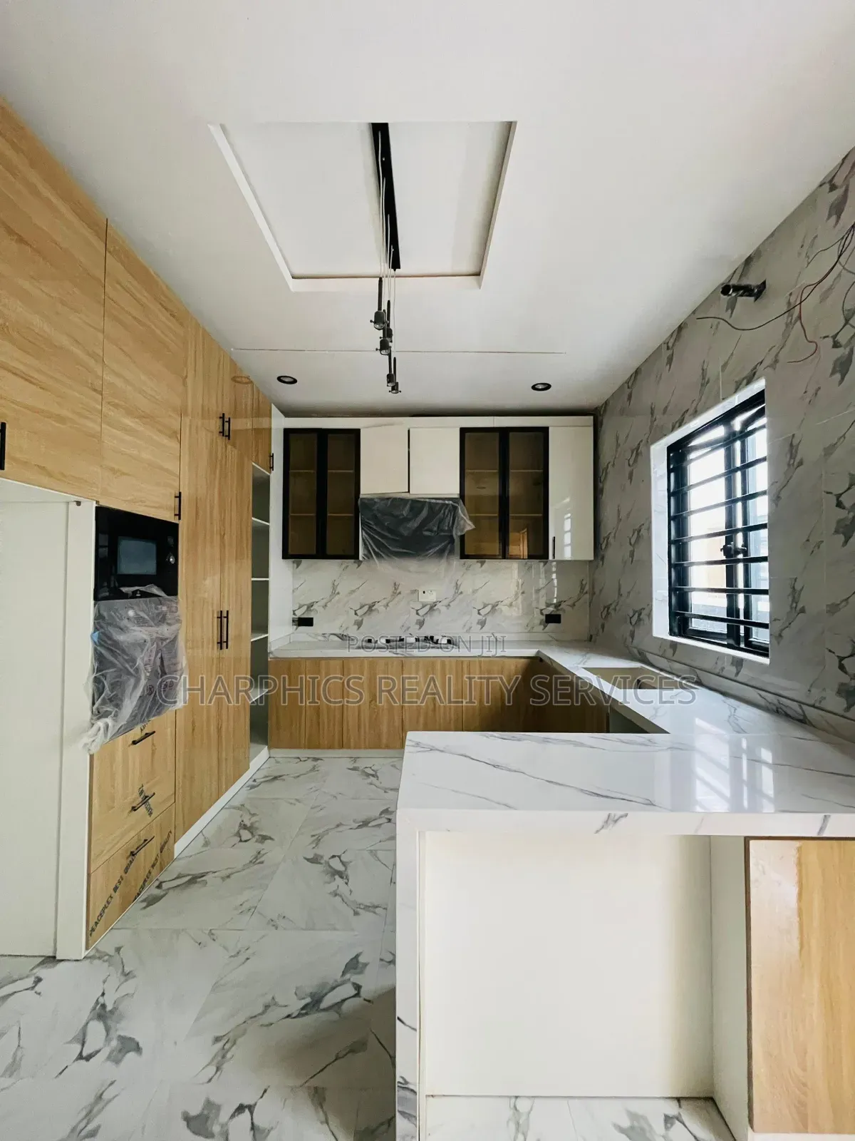 4bdrm Duplex in Lekki for sale in Lekki