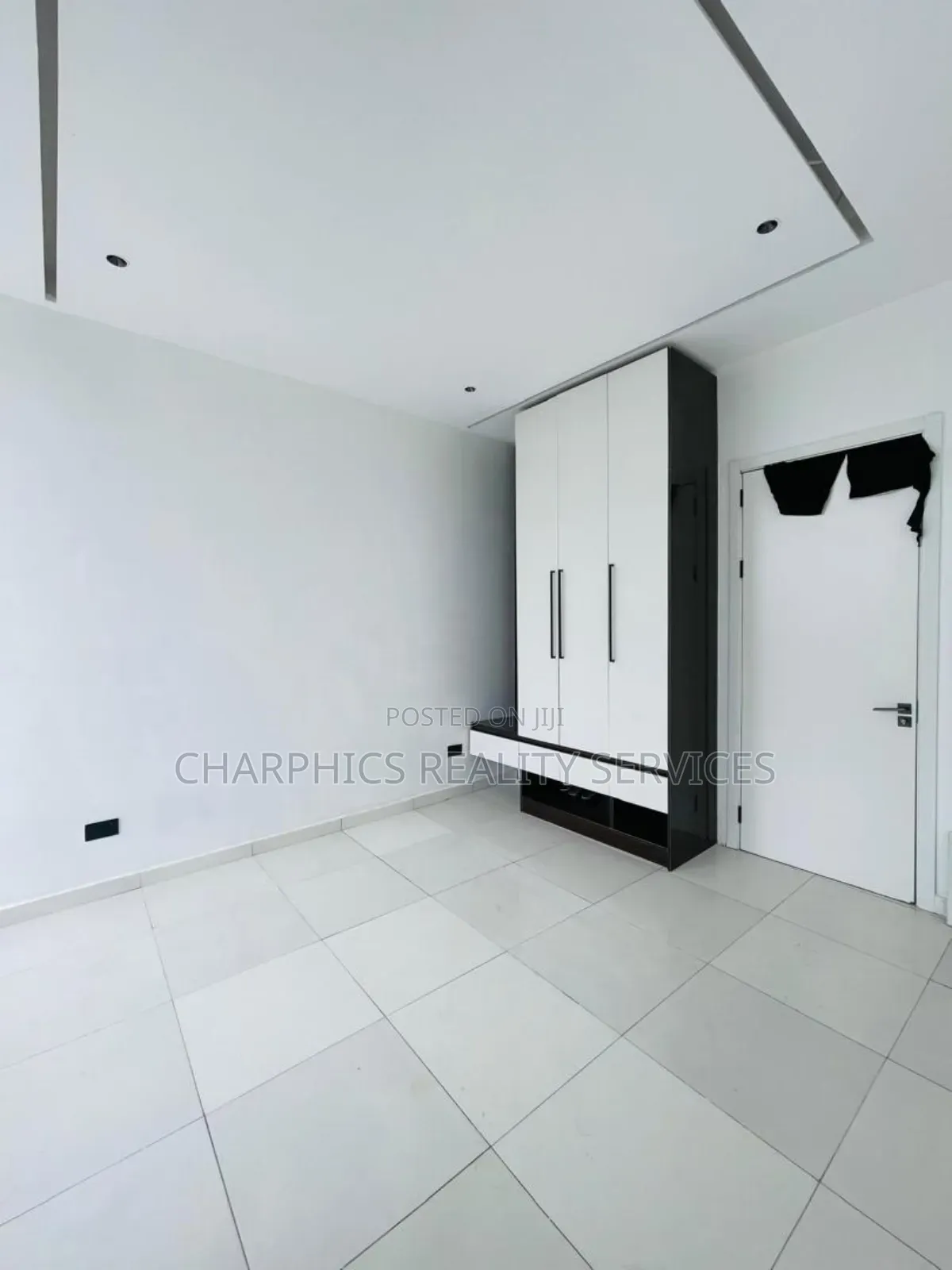 2bdrm Apartment in Victoria Island for sale in Victoria Island