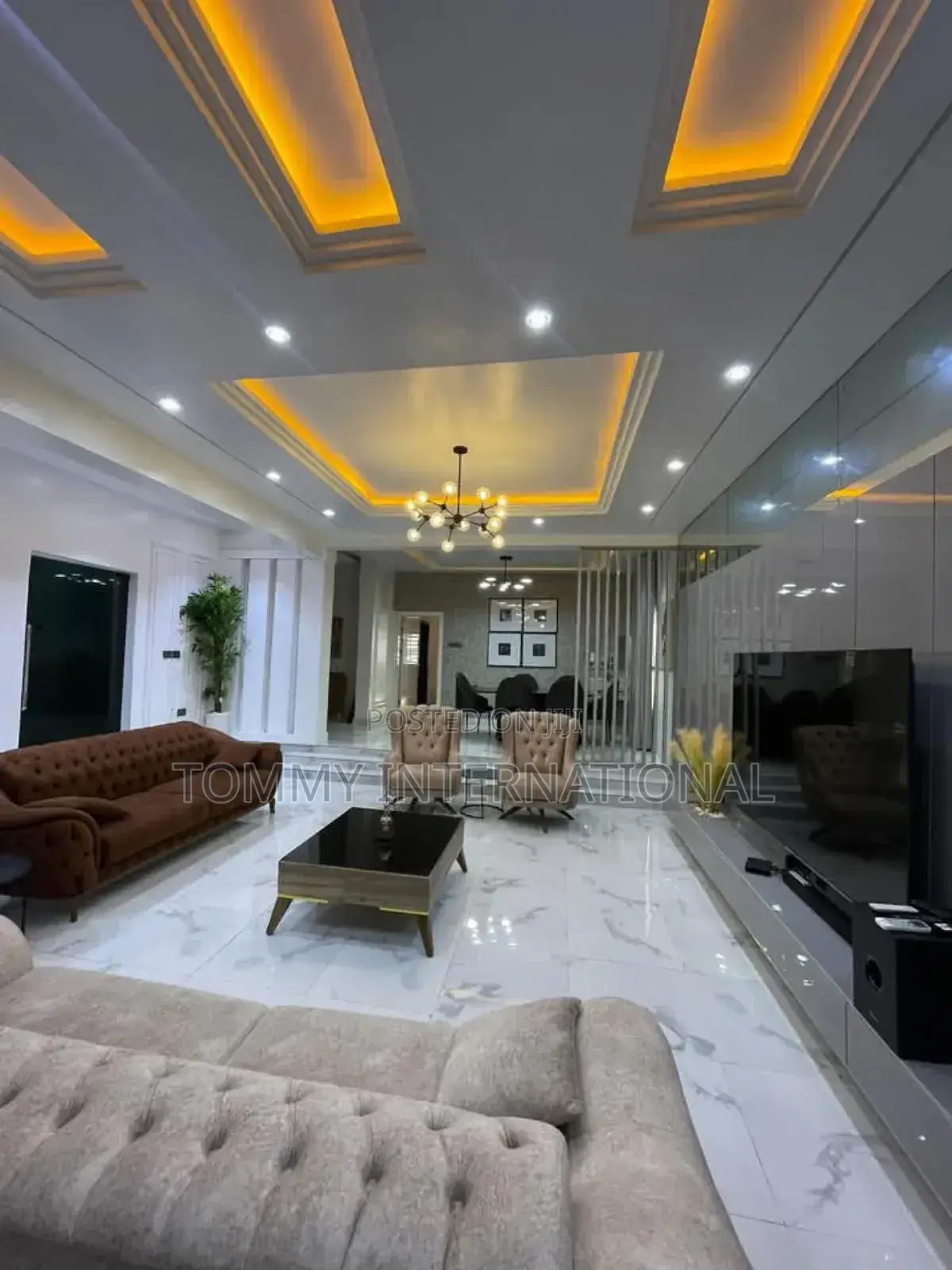 4bdrm Duplex in Radio Estate, Port-Harcourt for sale in Port-Harcourt