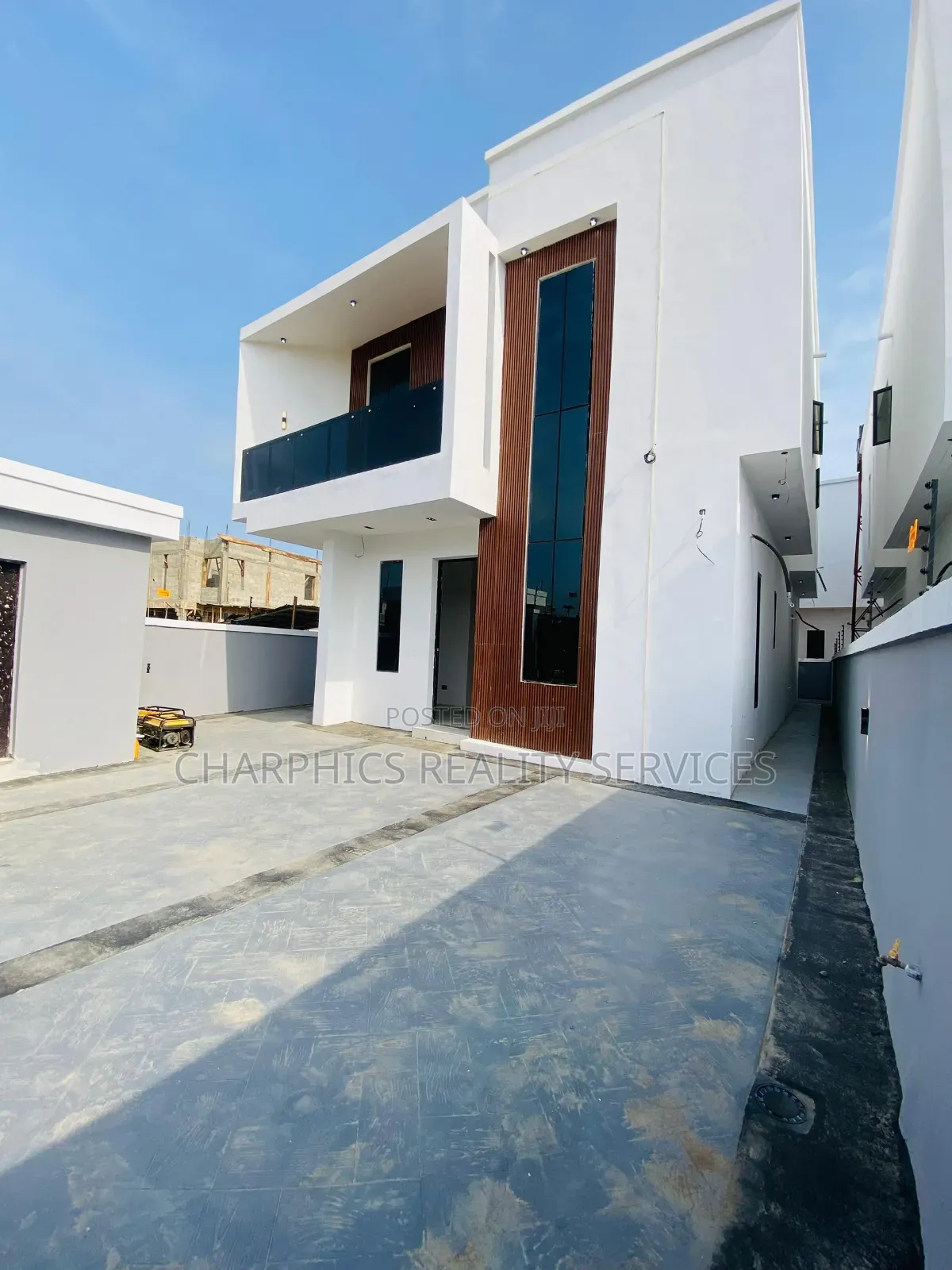 4bdrm Duplex in Lekki Phase 2 for sale in Lekki Phase 2