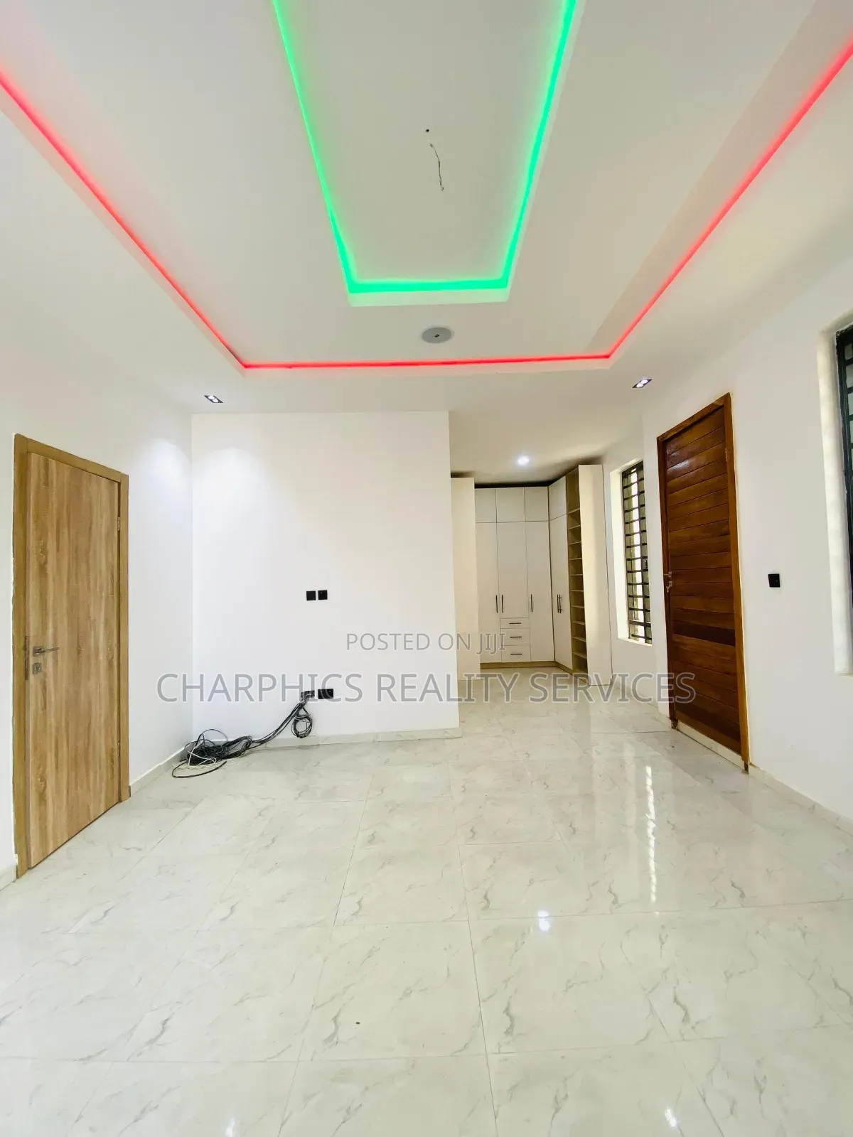 4bdrm Duplex in Lekki Phase 2 for sale in Lekki Phase 2