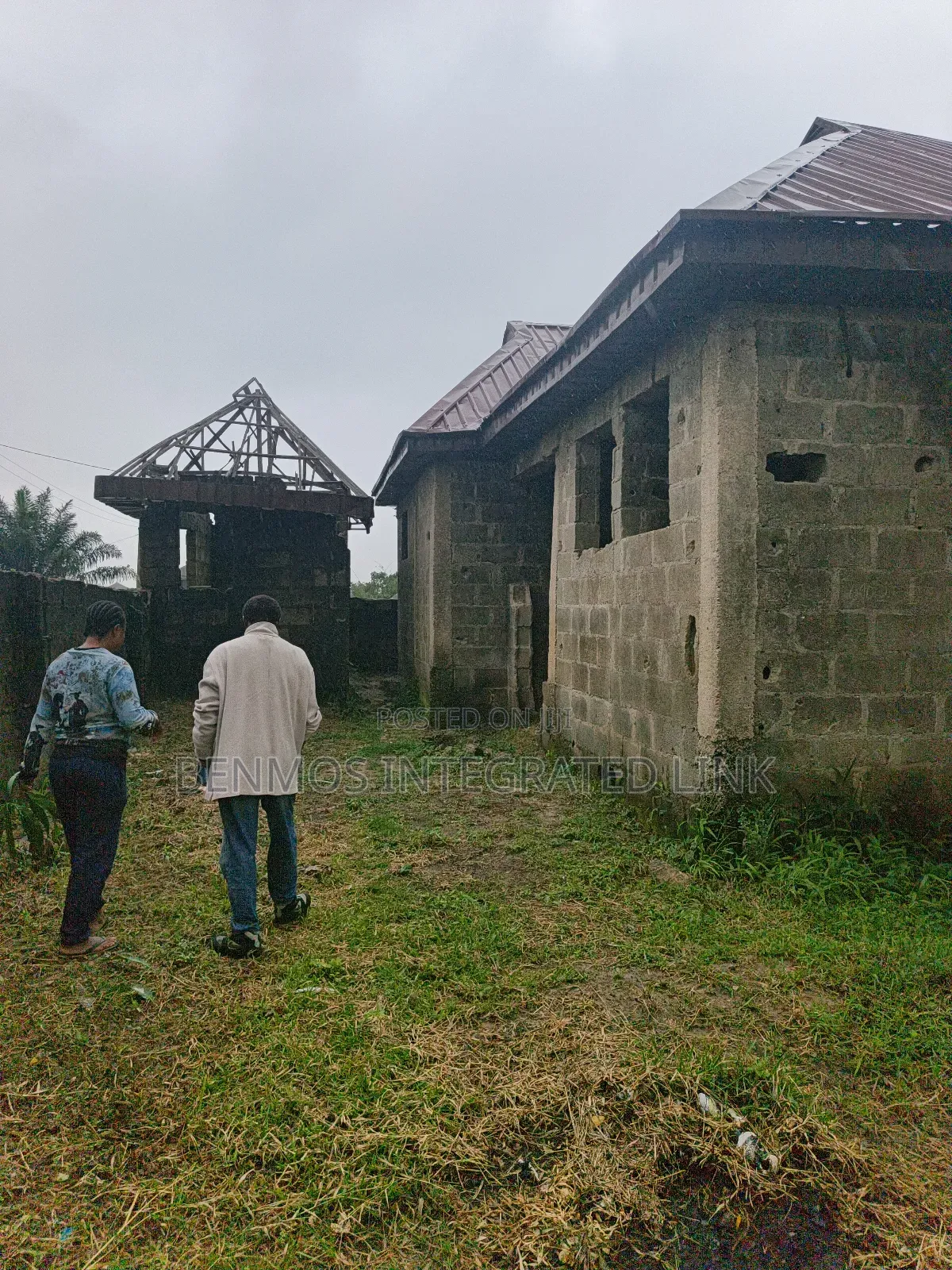 10bdrm Block of Flats in Mayor Oreta, Ikorodu for sale in Ikorodu