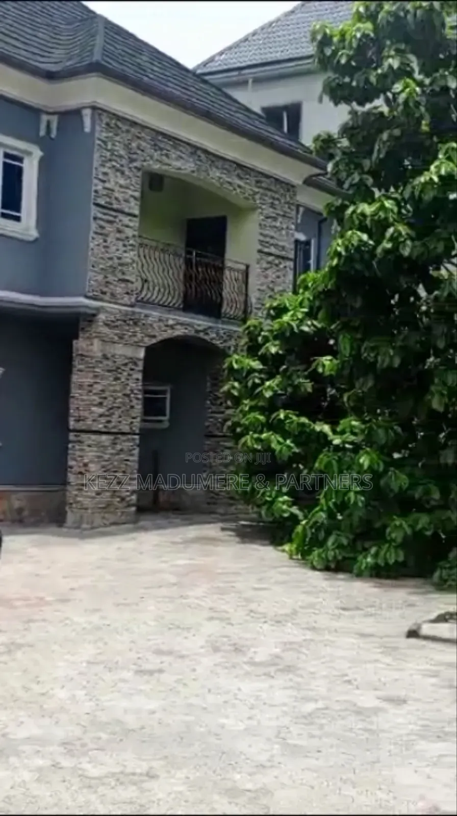 5bdrm Duplex in Woji Port Harcourt for sale in Port-Harcourt