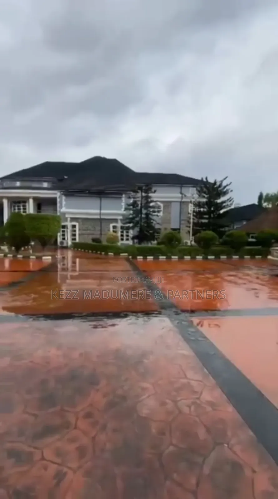 8bdrm Maisonette in New Gra, Port for sale in Port-Harcourt