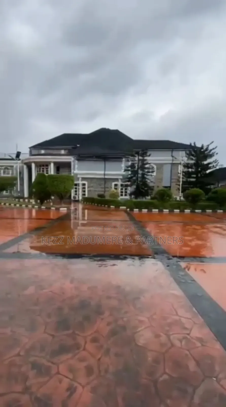 8bdrm Maisonette in New Gra, Port for sale in Port-Harcourt
