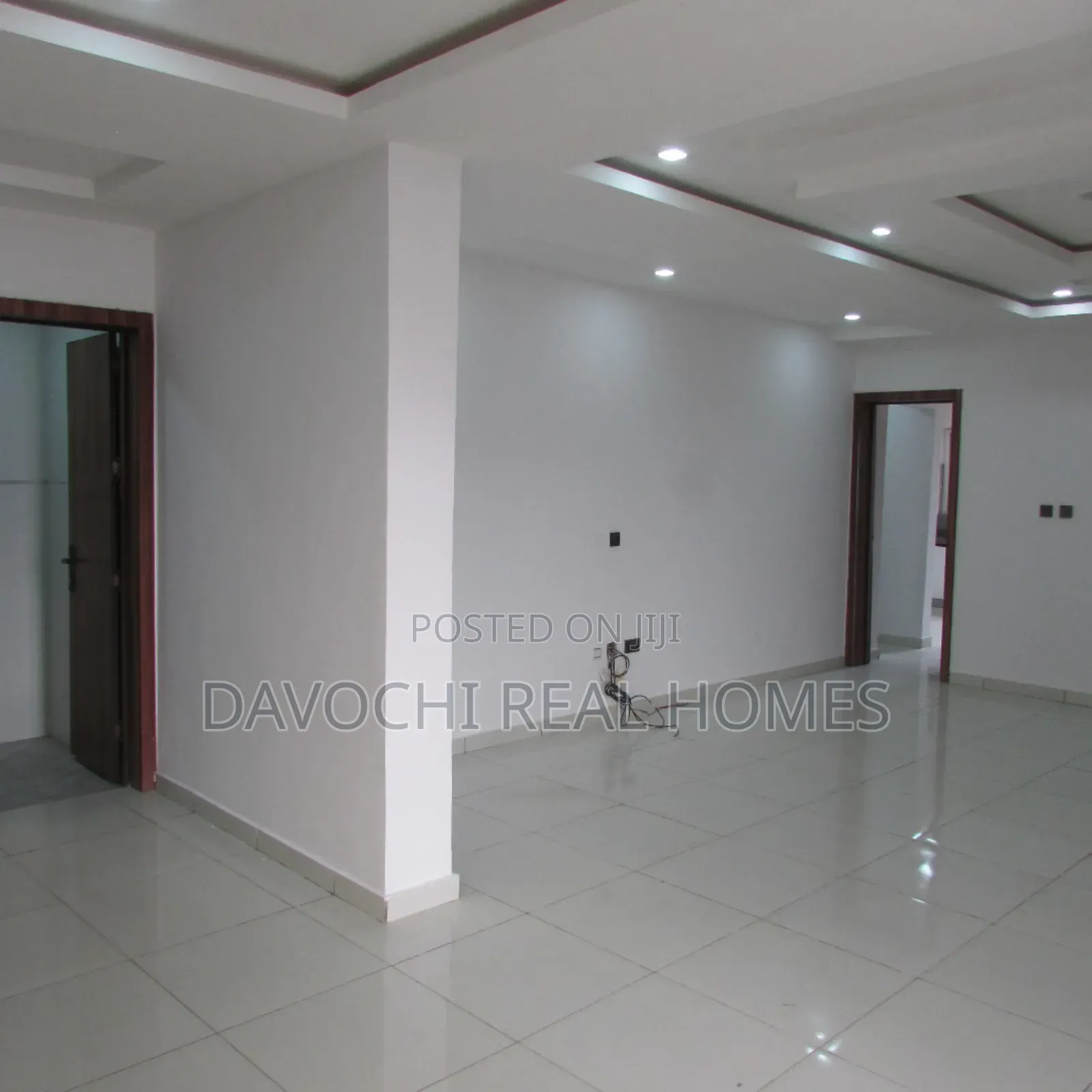 4bdrm Duplex in Ikota for rent in Ikota