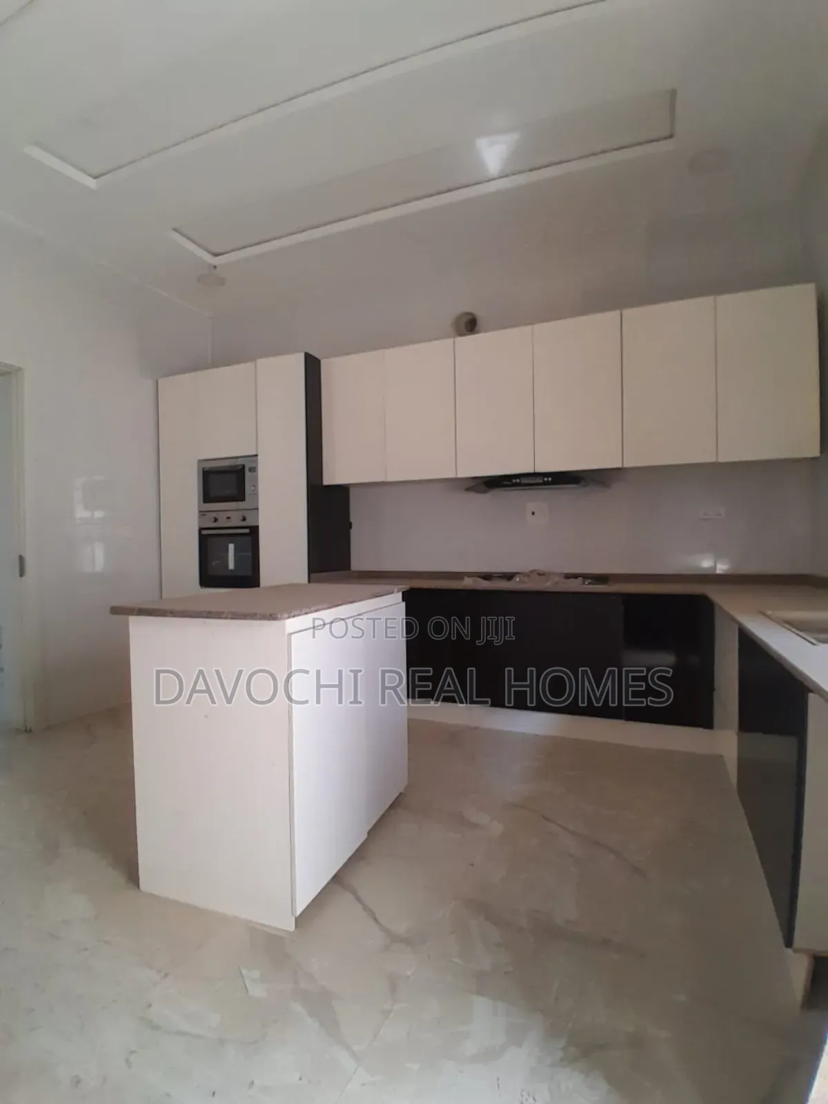 4bdrm Duplex in Orchid Road, Lekki for rent in Lekki