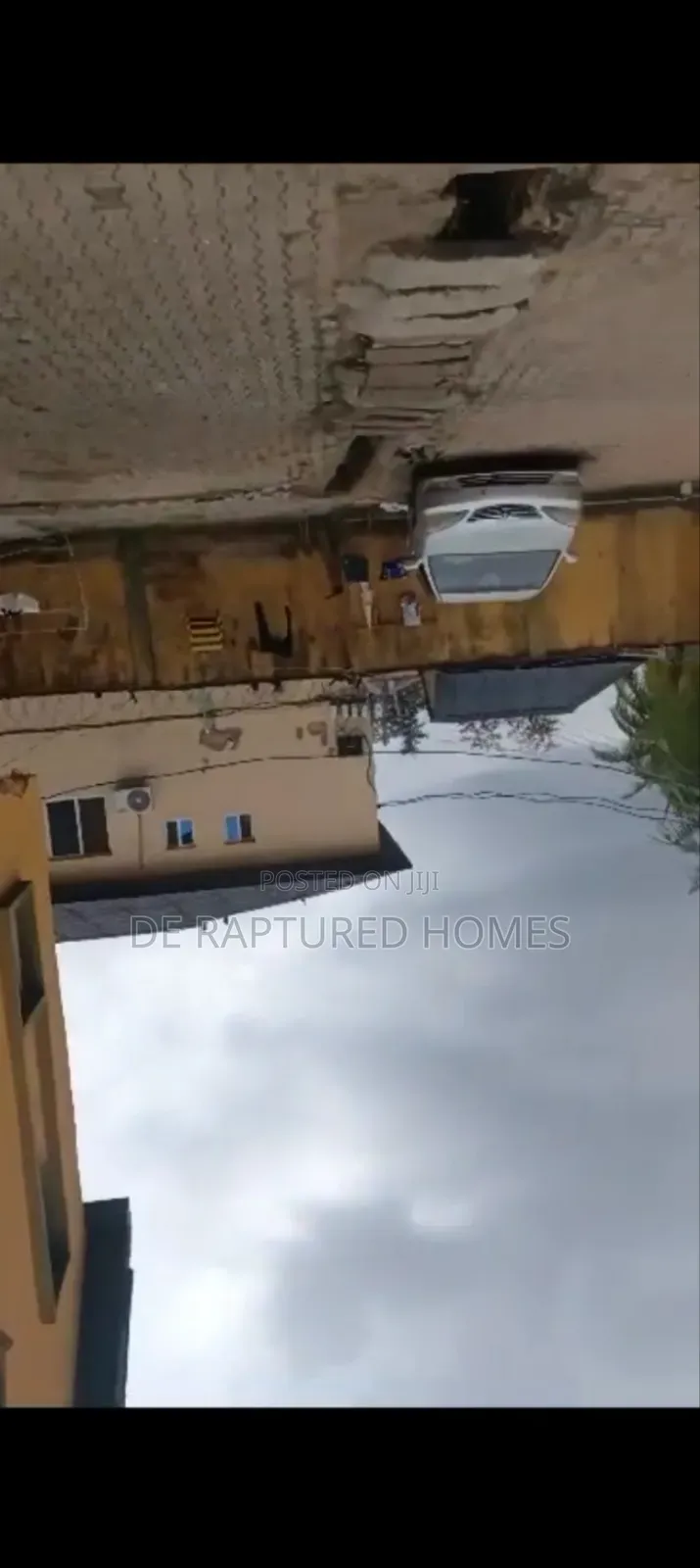 3bdrm Block of Flats in Egbeda / Egbeda for sale in Egbeda / Egbeda
