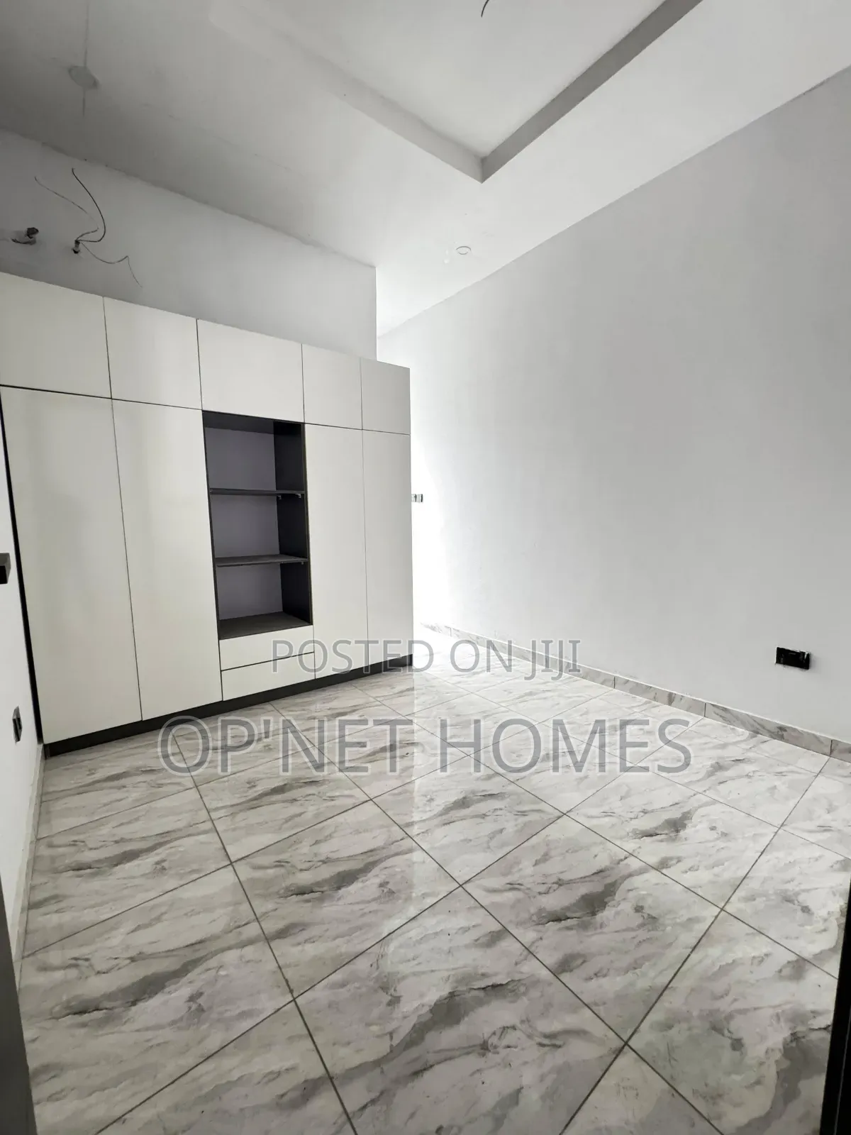 Furnished 3bdrm Duplex in Lekki for sale in Lekki