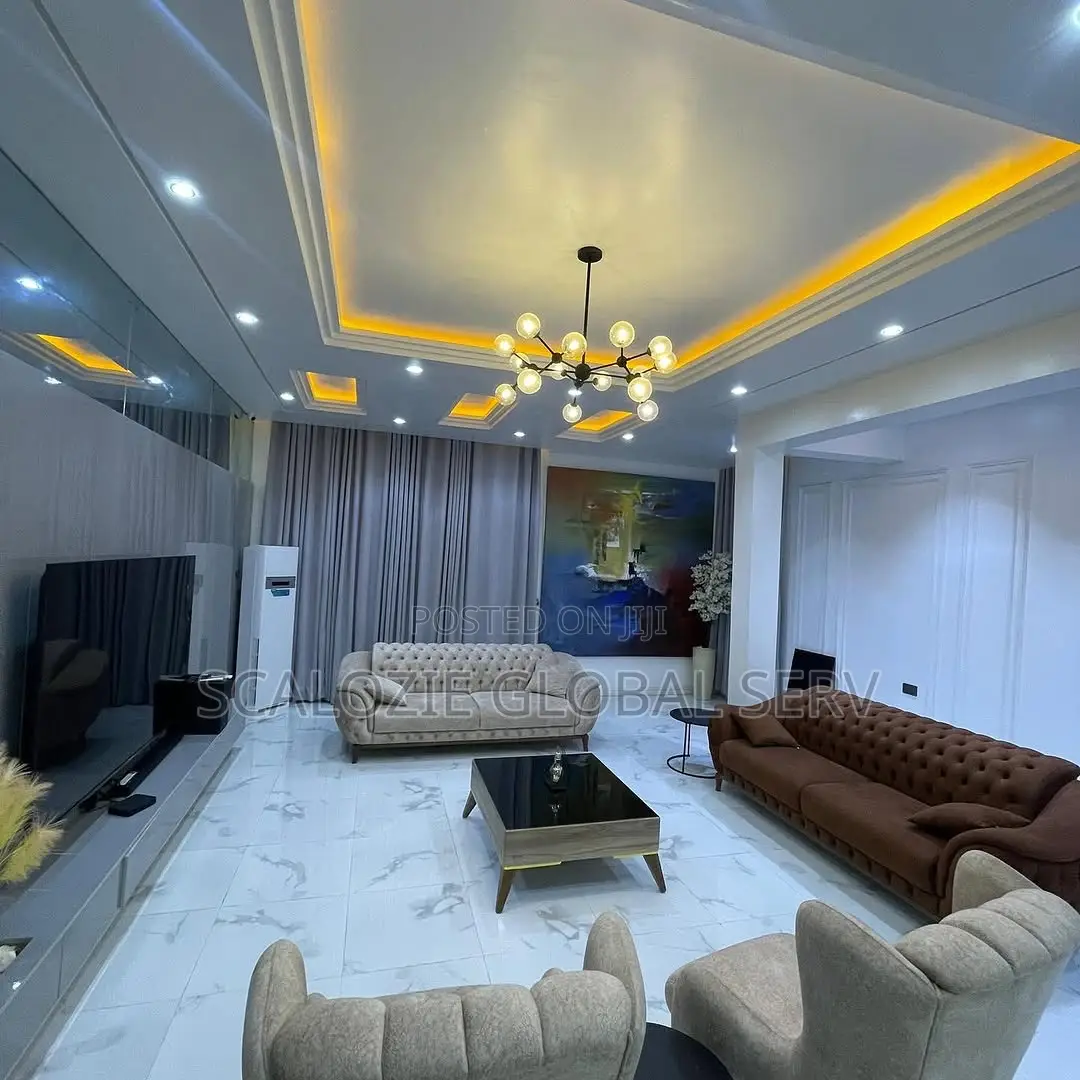 4bdrm Duplex in Radio Estate, Off, New Layout for sale in New Layout