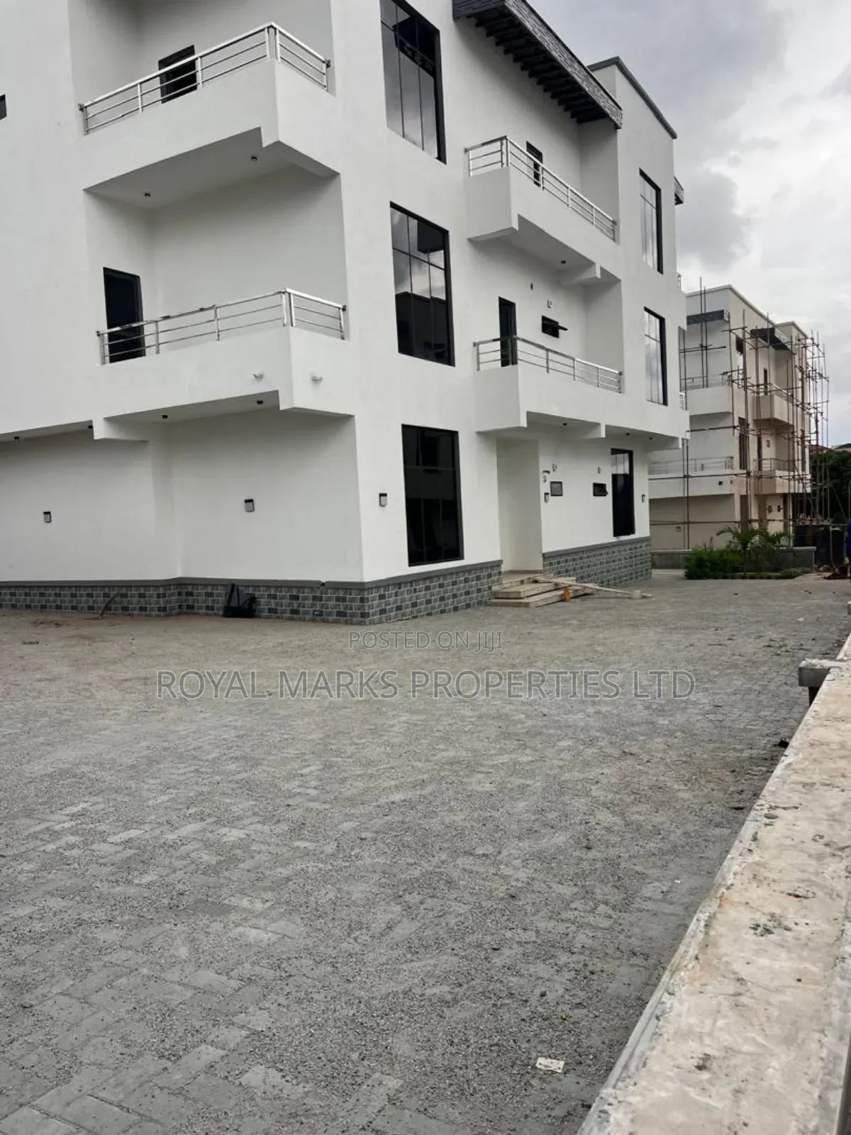 5bdrm Duplex in Katampe Extension for sale in Katampe Extension