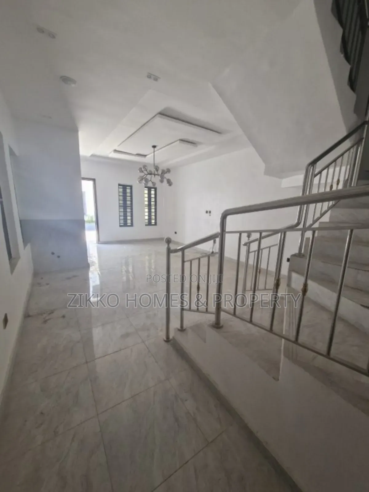 4bdrm Duplex in Orchid, Chevron for sale in Chevron