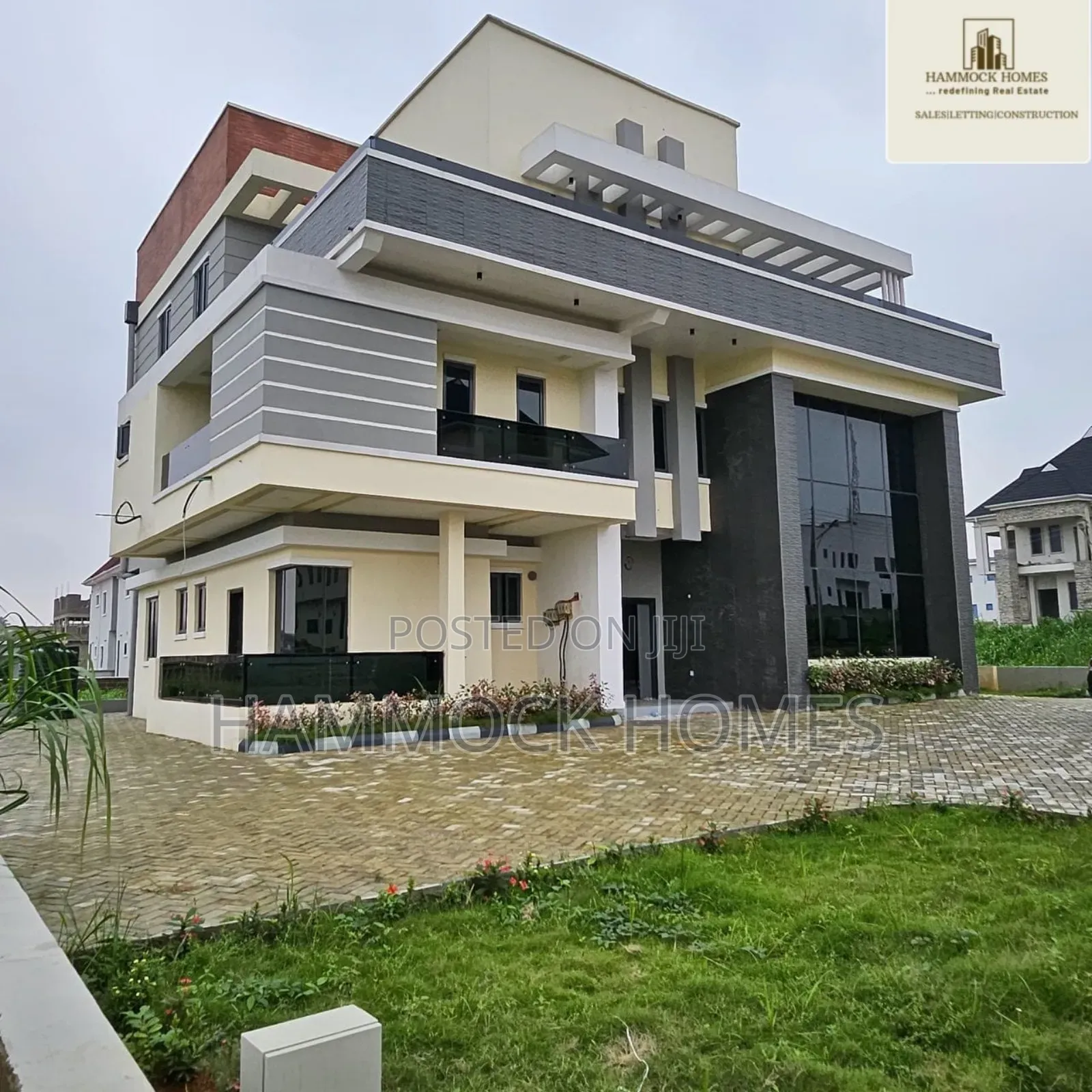 2bdrm Penthouse in Lere Adigun Gra, Basorun for rent in Basorun