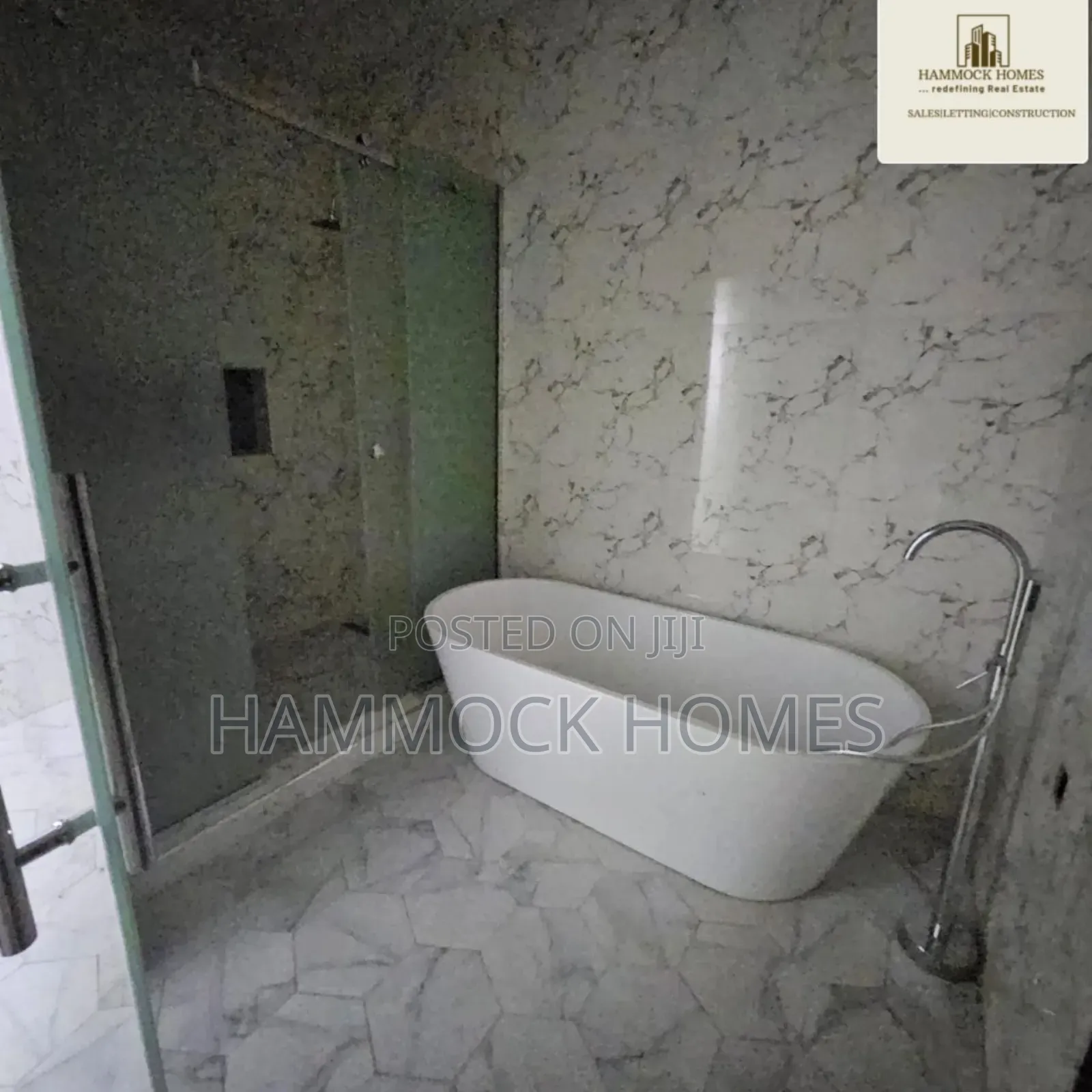 2bdrm Penthouse in Lere Adigun Gra, Basorun for rent in Basorun