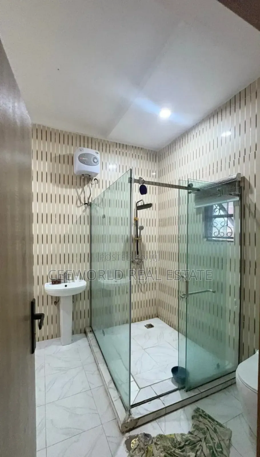 Furnished 4bdrm Duplex for rent in Ibadan Polytechnic/University
