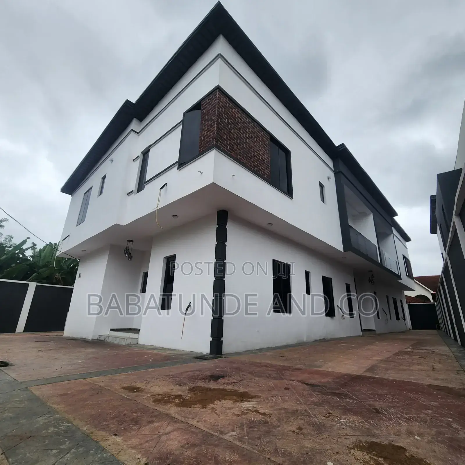 Furnished 4bdrm Duplex in Ikolaba Estate, for sale in Bodija