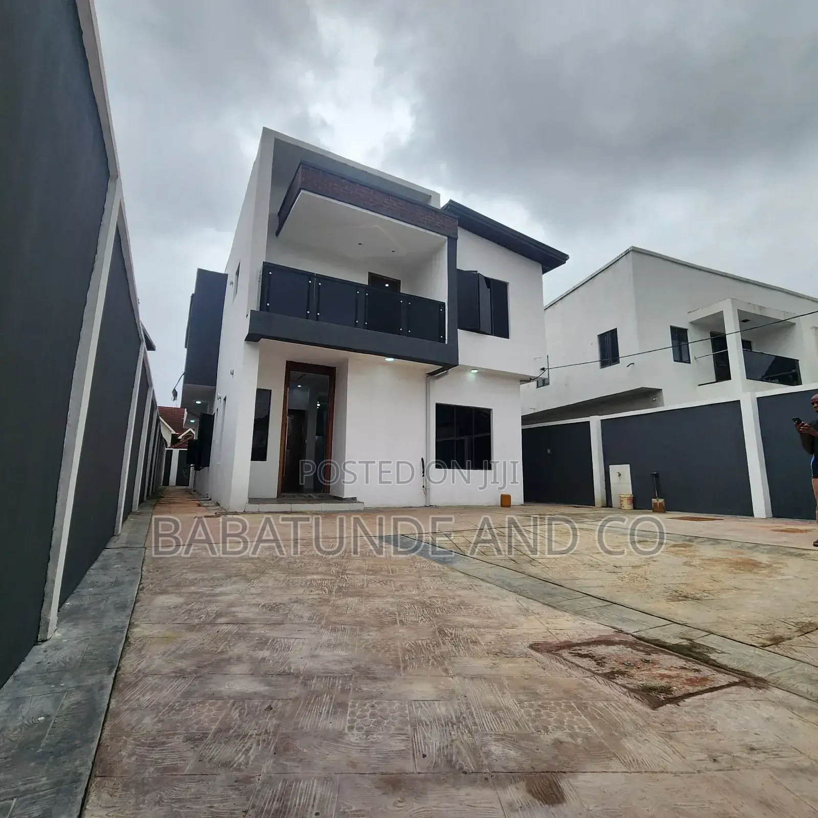 4bdrm Duplex in Ikolaba Estate, for sale in Bodija