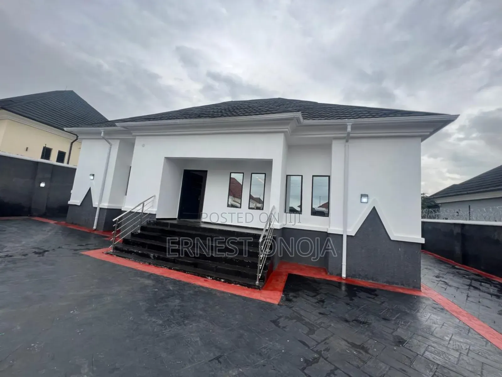 3bdrm Bungalow in Efab Verizon, Gwarinpa for sale in Gwarinpa