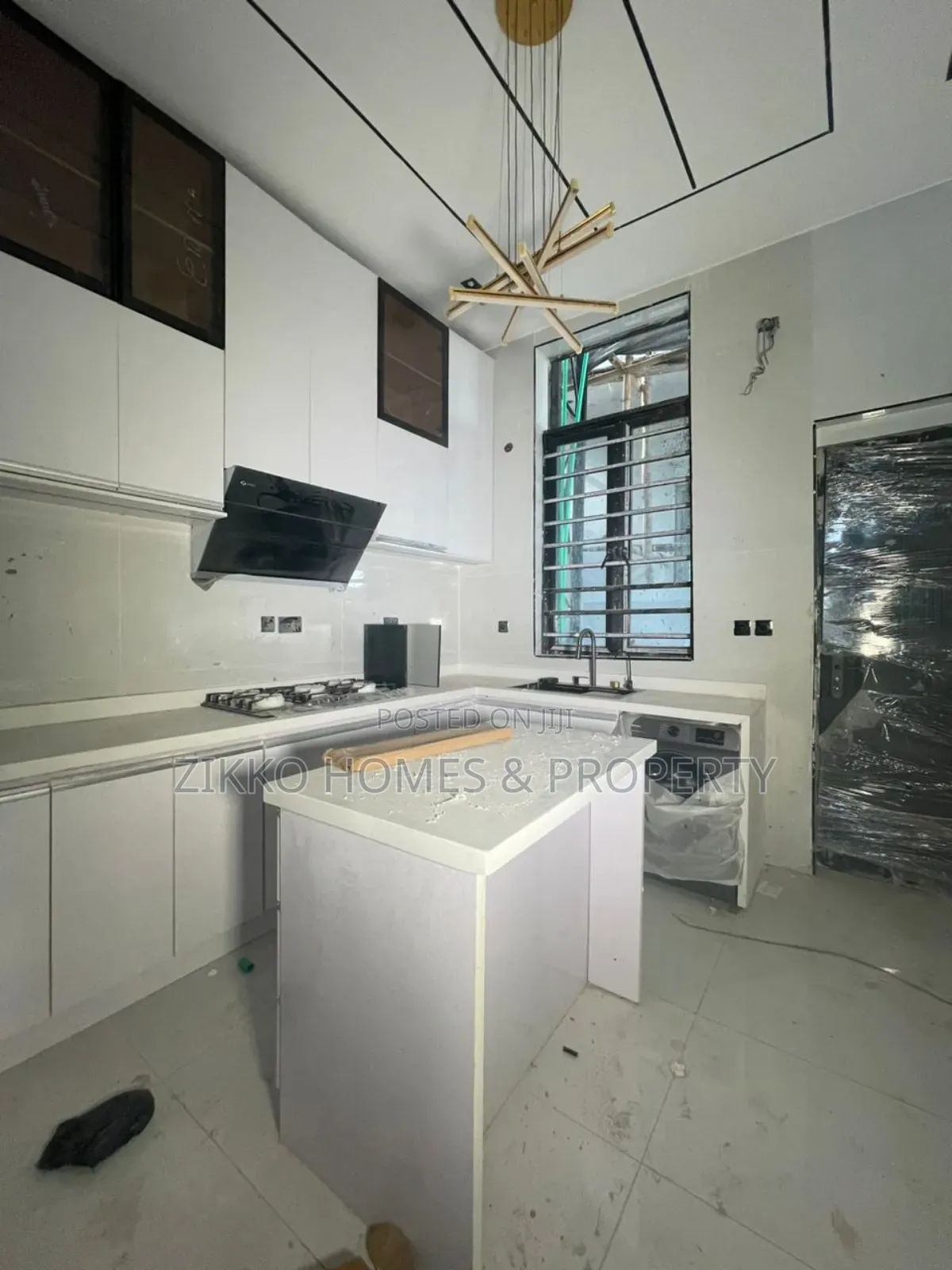 4bdrm Duplex in Ajah for sale in Ado / Ajah
