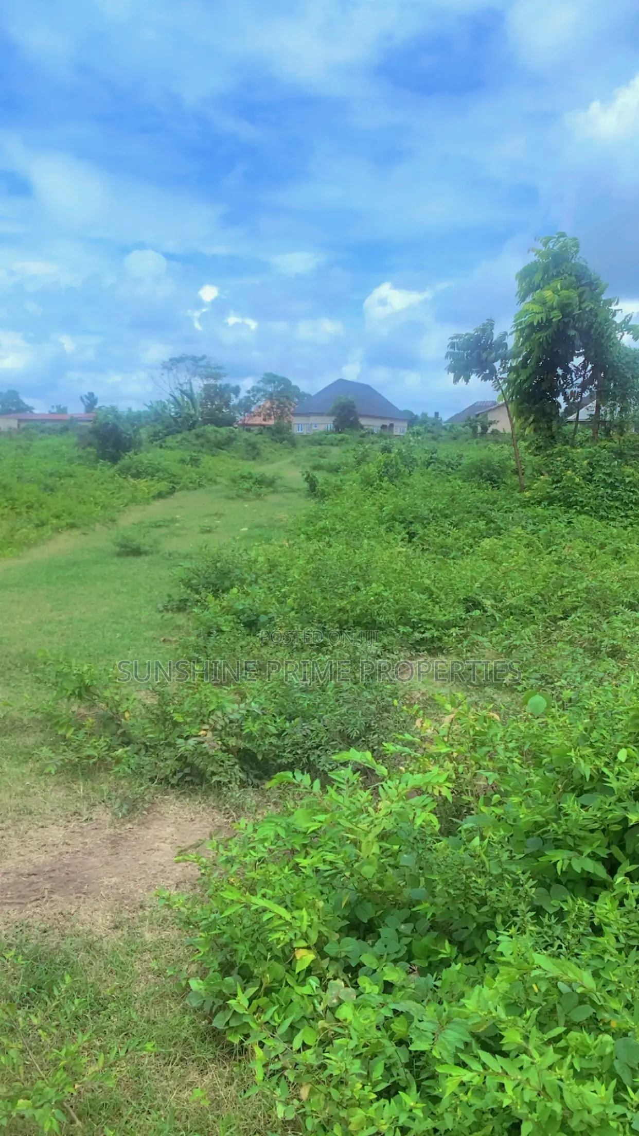 20 Plots of Plain Lands Located at Osi Junction, Akure in Akure