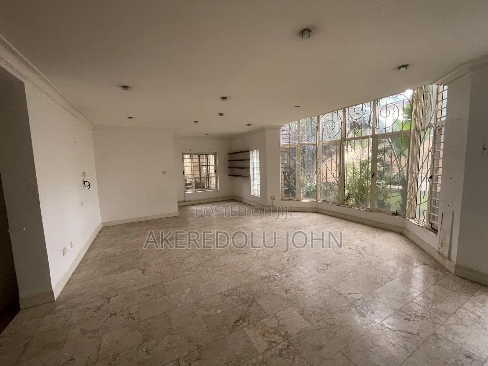 3bdrm Block of Flats in Wuse 2 for rent in Wuse 2