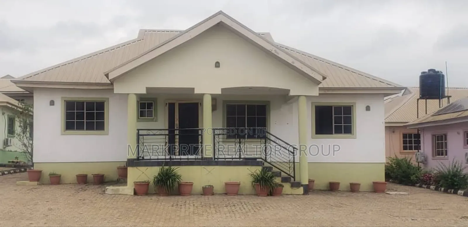 3bdrm Bungalow in Ologuneru Ibadan for sale in Ologuneru