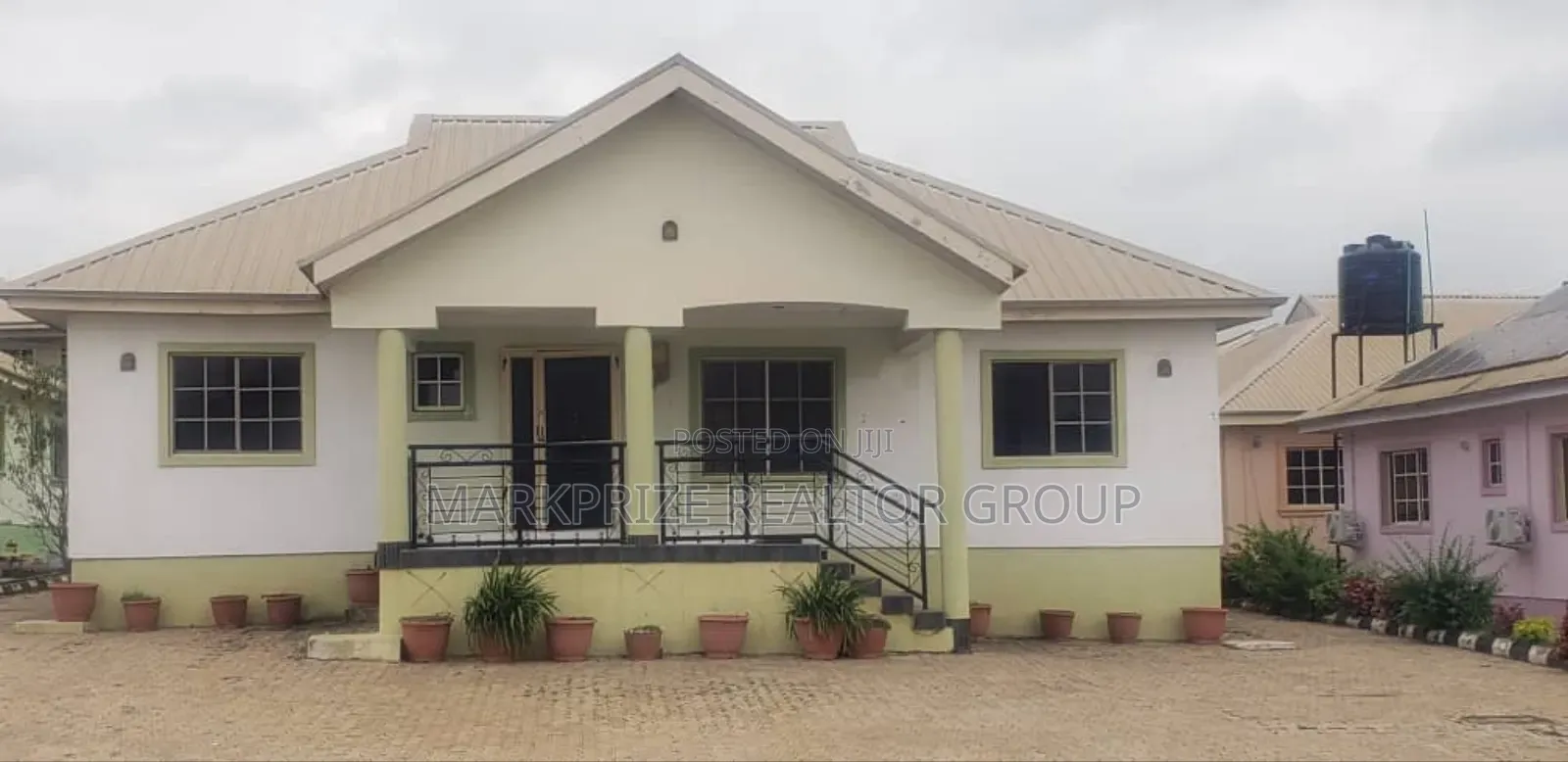 3bdrm Bungalow in Ologuneru Ibadan for sale in Ologuneru