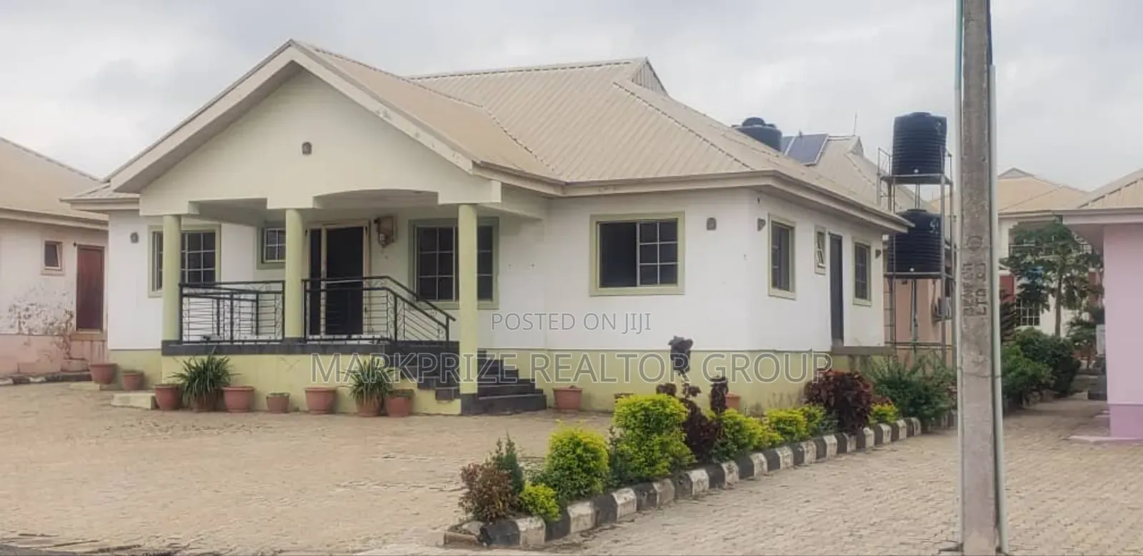 3bdrm Bungalow in Ologuneru Ibadan for sale in Ologuneru