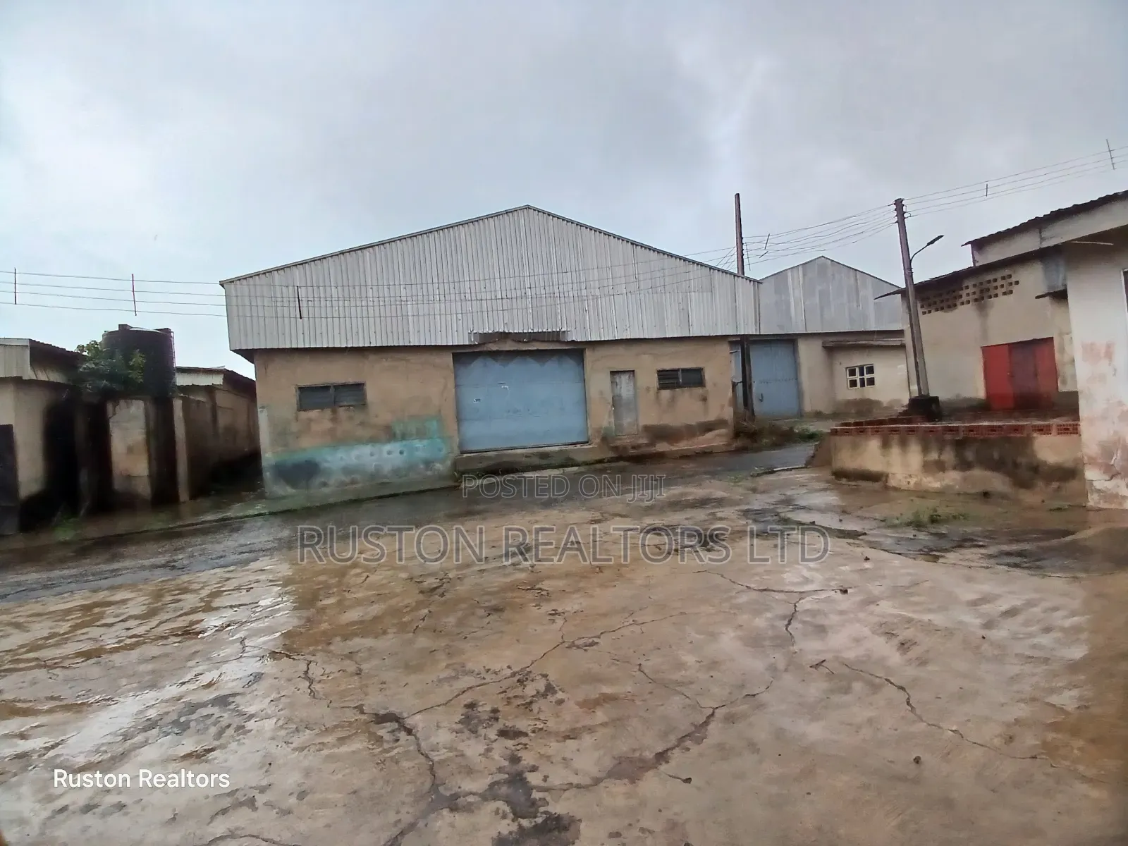 Warehouses Factory in Alakia