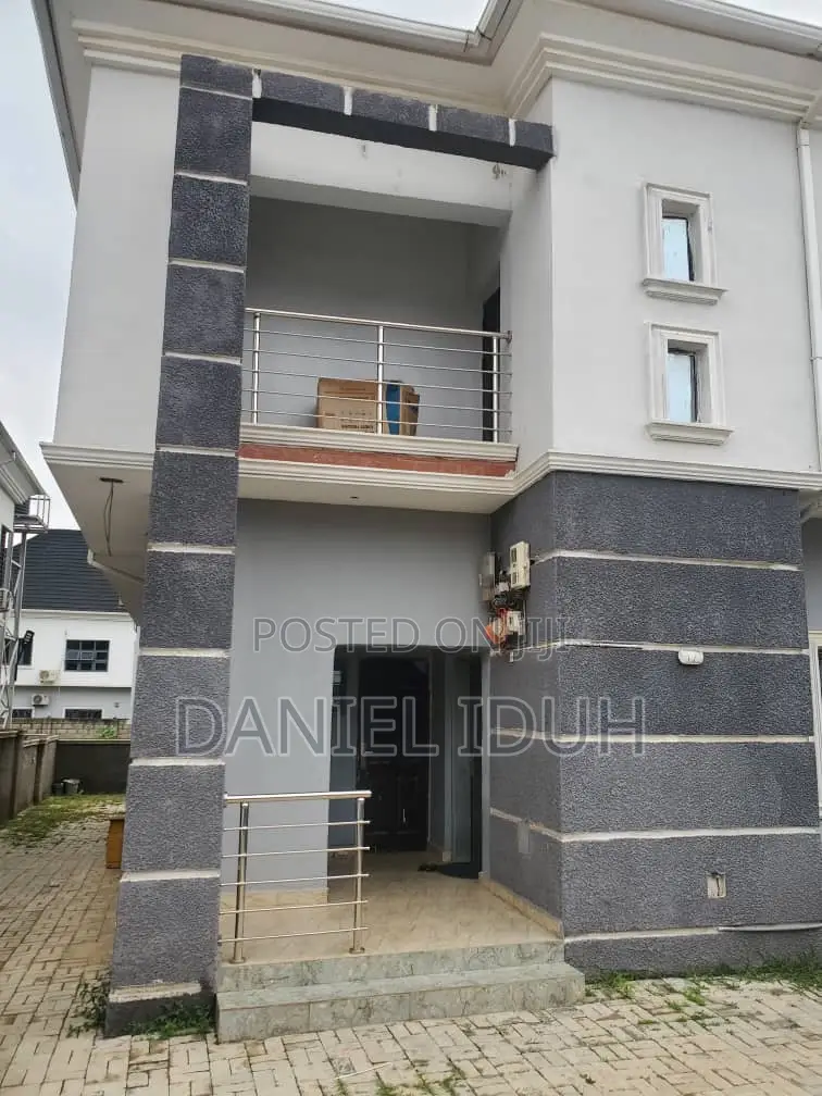 5bdrm Duplex in Bitmore, Sabon Lugbe for sale in Sabon Lugbe