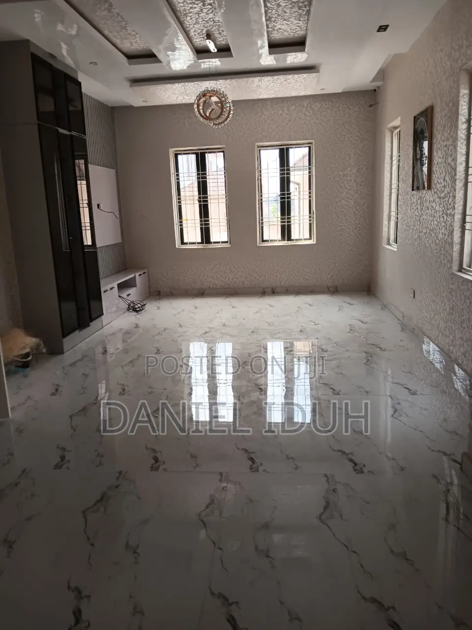 5bdrm Duplex in Bitmore, Sabon Lugbe for sale in Sabon Lugbe