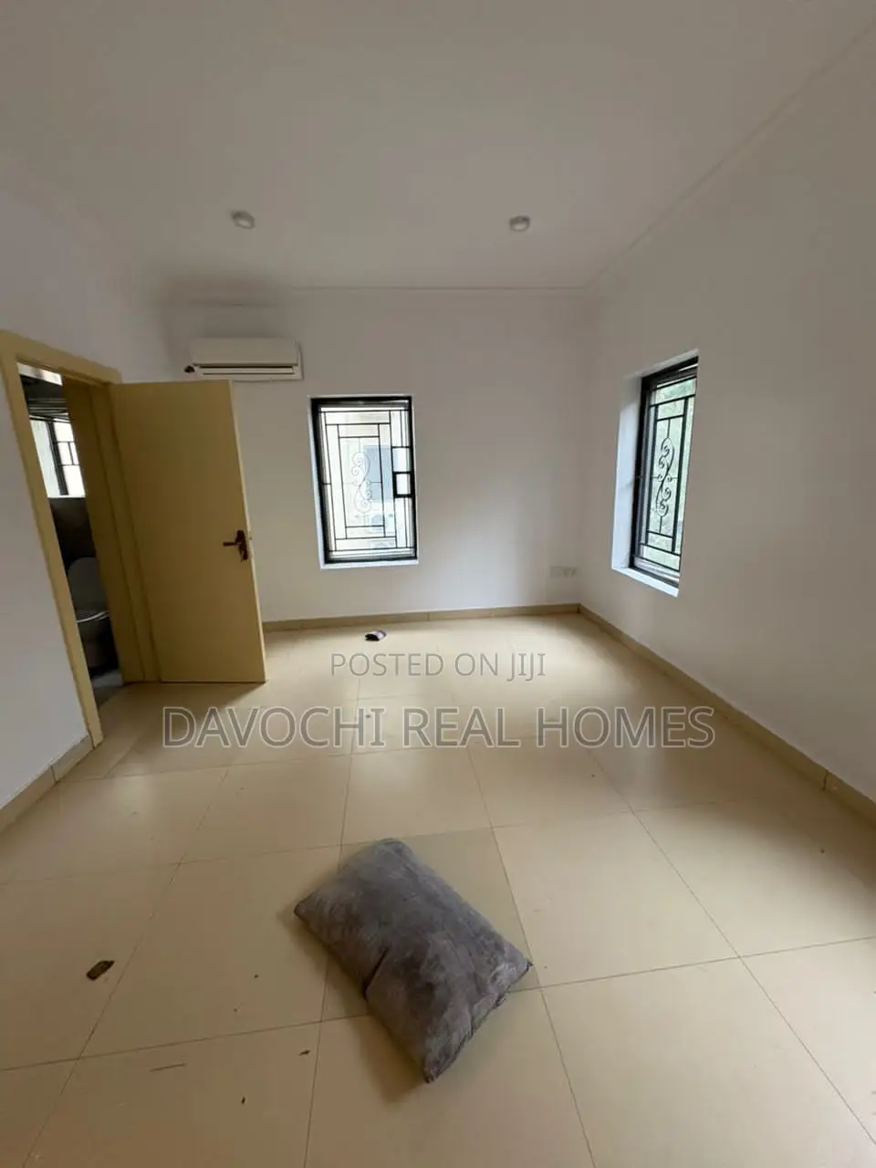 3bdrm Apartment in Megamound, Ikota for rent in Ikota
