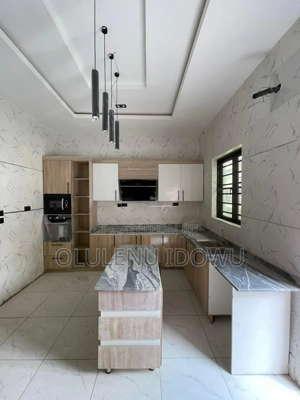 Furnished 5bdrm Duplex in Ikate for sale in Ikate