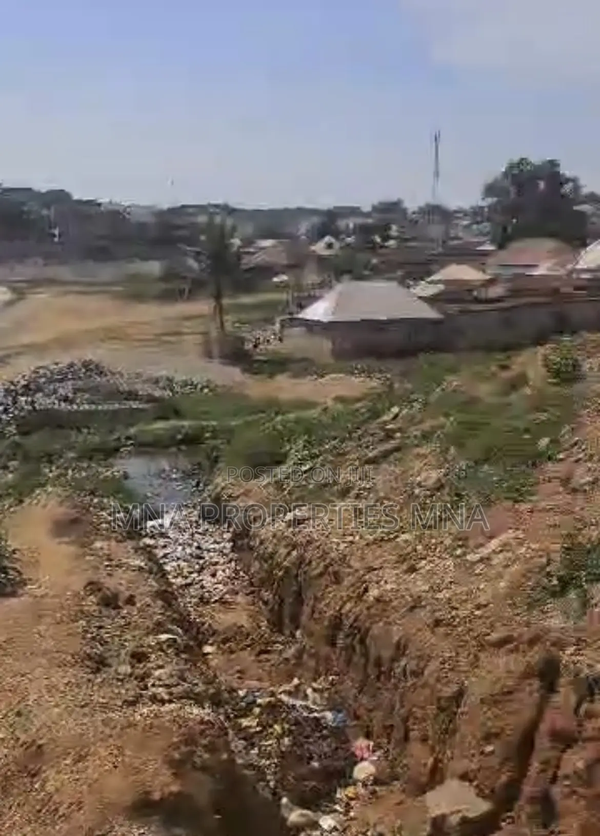 Brooke City Estate. Apo Gude in Apo District