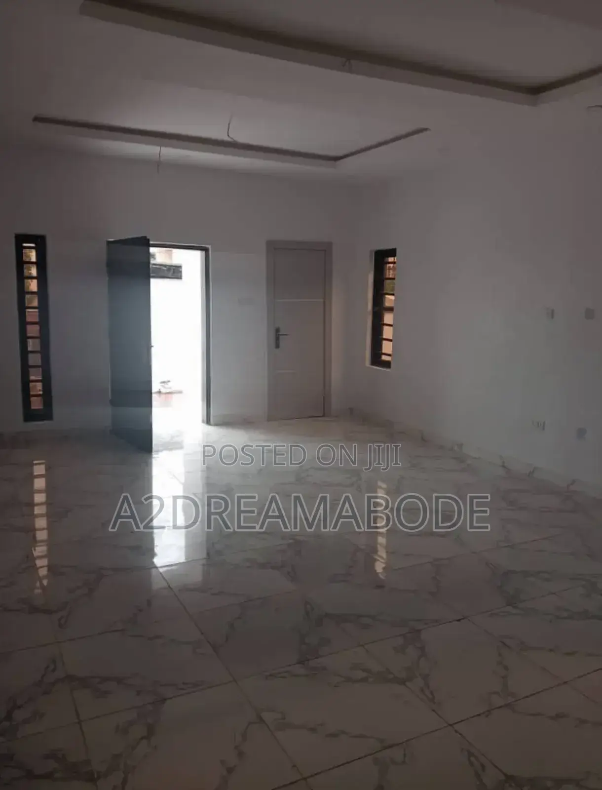 4bdrm Duplex in Waterfront Estate, Magodo for sale in Magodo