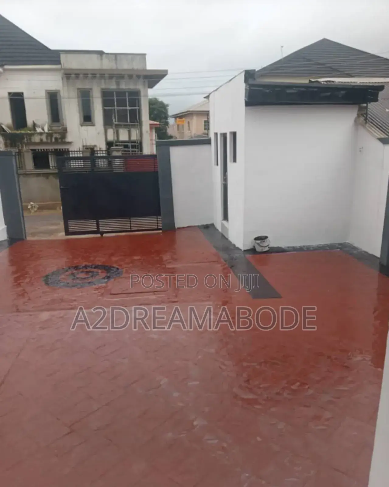 4bdrm Duplex in Waterfront Estate, Magodo for sale in Magodo