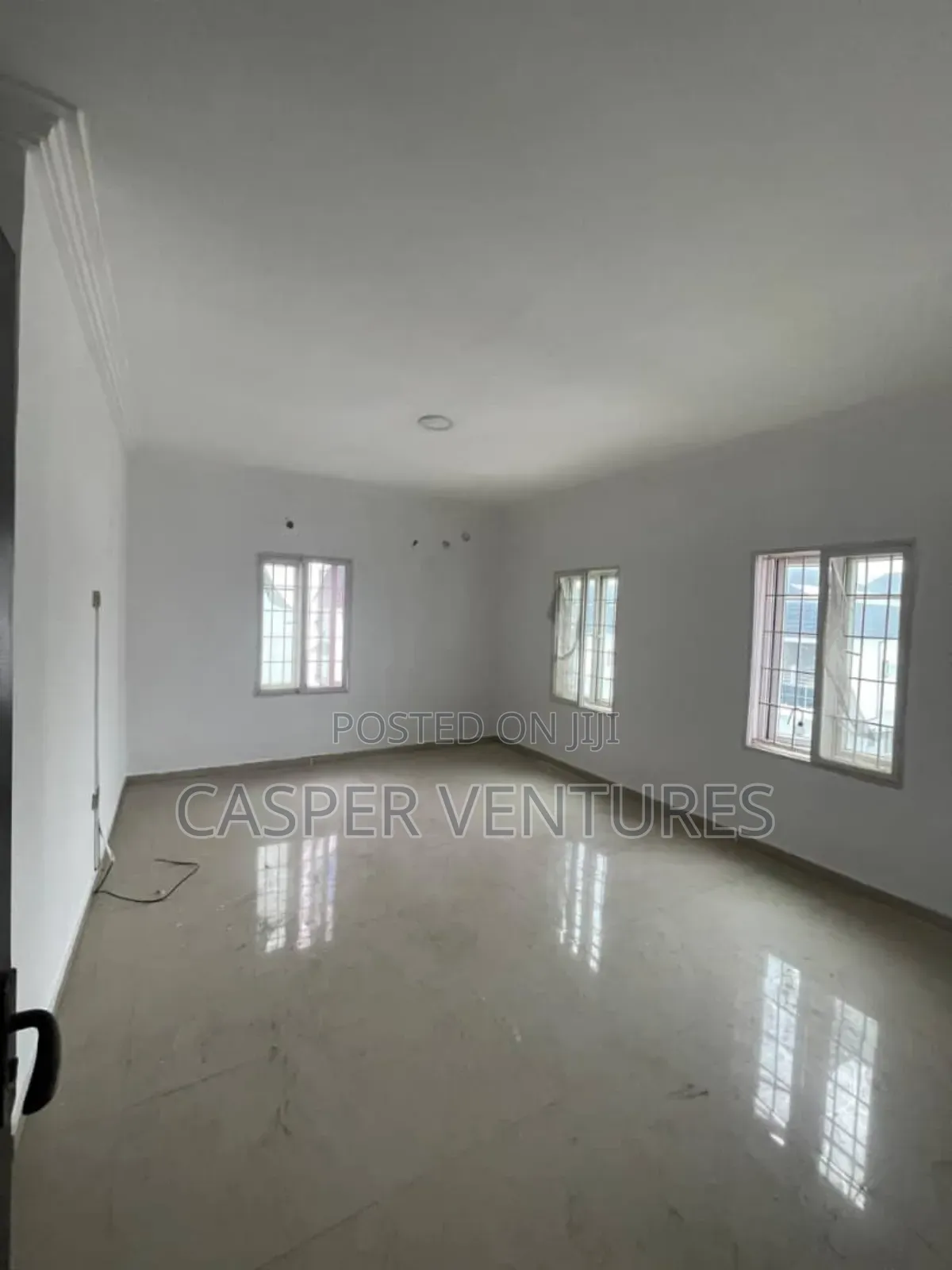 1bdrm Room & Parlour in Friends Colony, Agungi for rent in Agungi