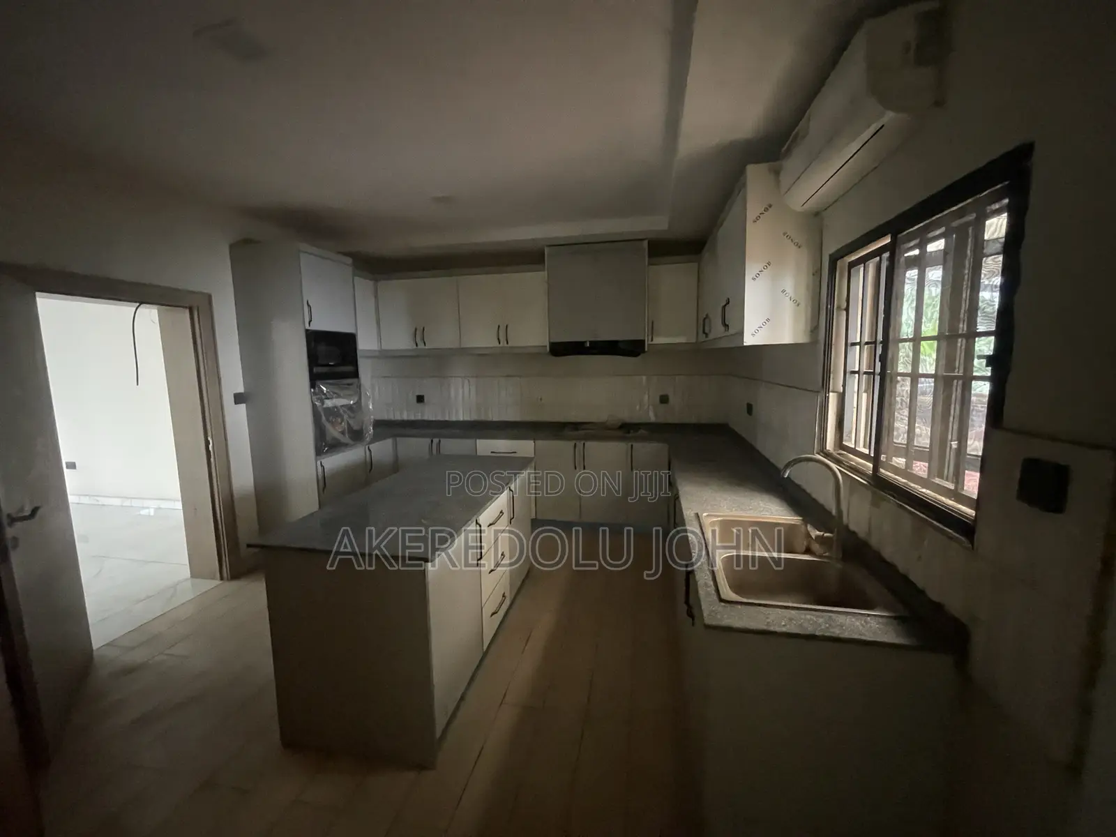5bdrm Duplex in Wuye for sale in Wuye