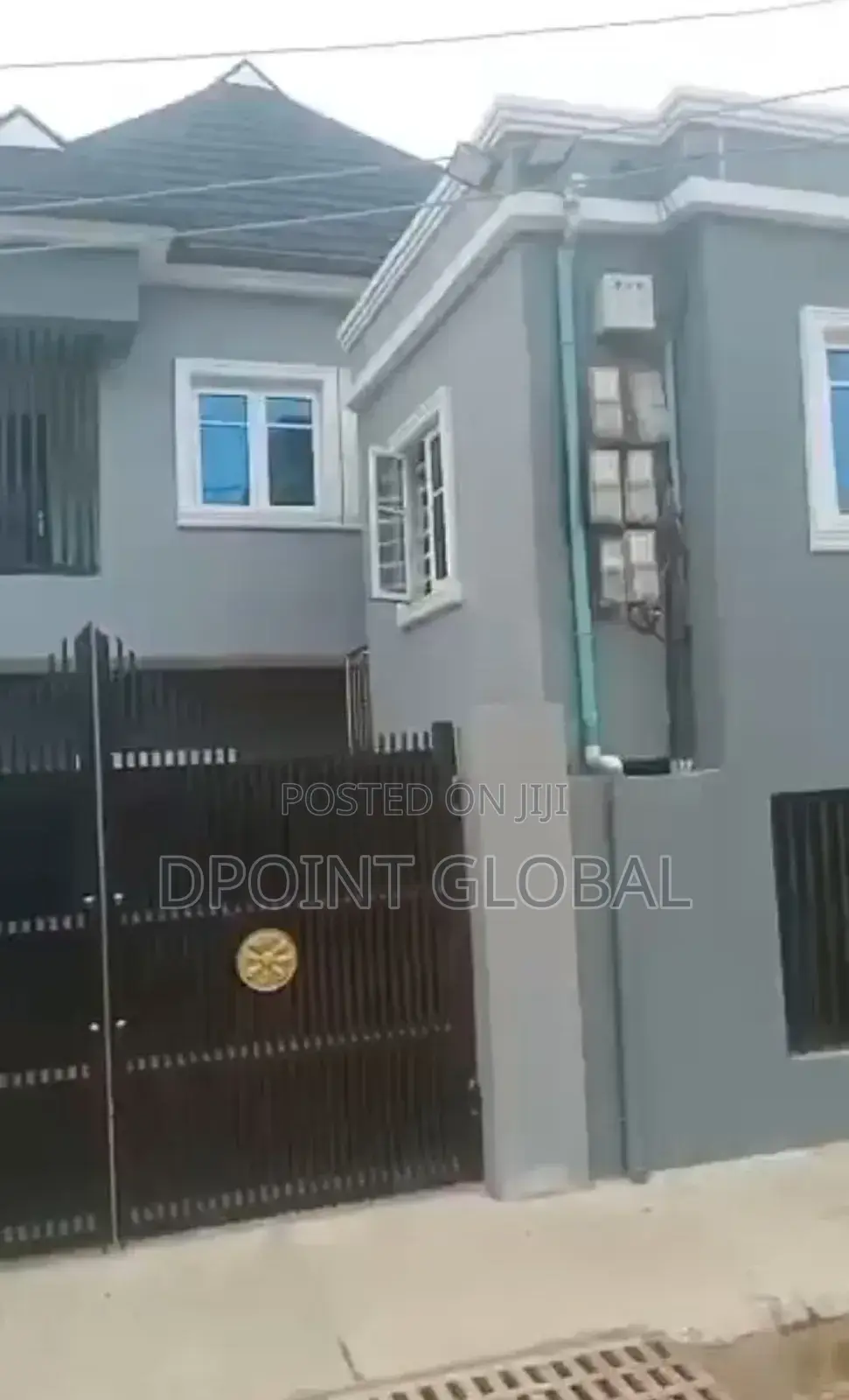 12bdrm Block of Flats in Royal, Iseri Olofin for sale in Iseri Olofin
