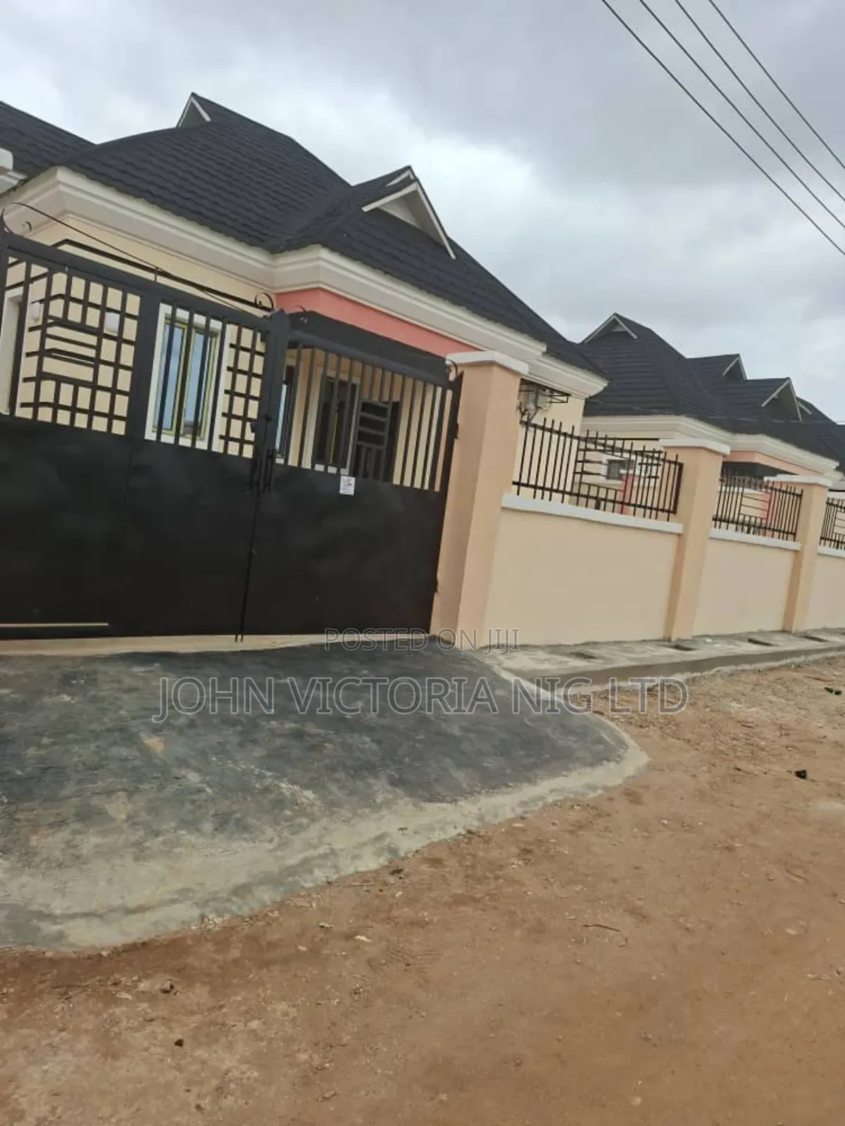 4bdrm Bungalow in Ishefun, Ayobo for sale in Ayobo